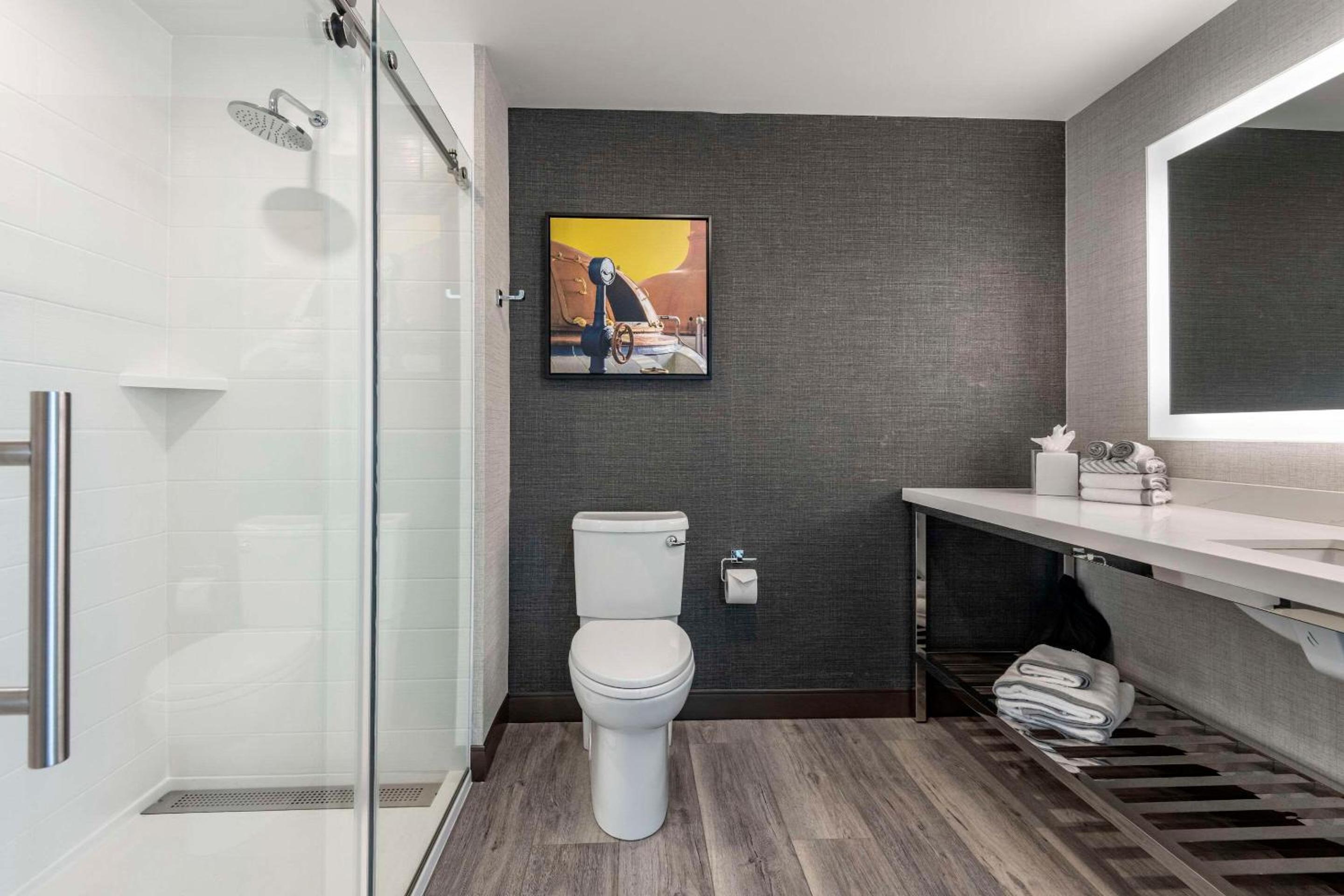 Portland Vacations - Cambria Hotel Portland Downtown Old Port - Property Image 58