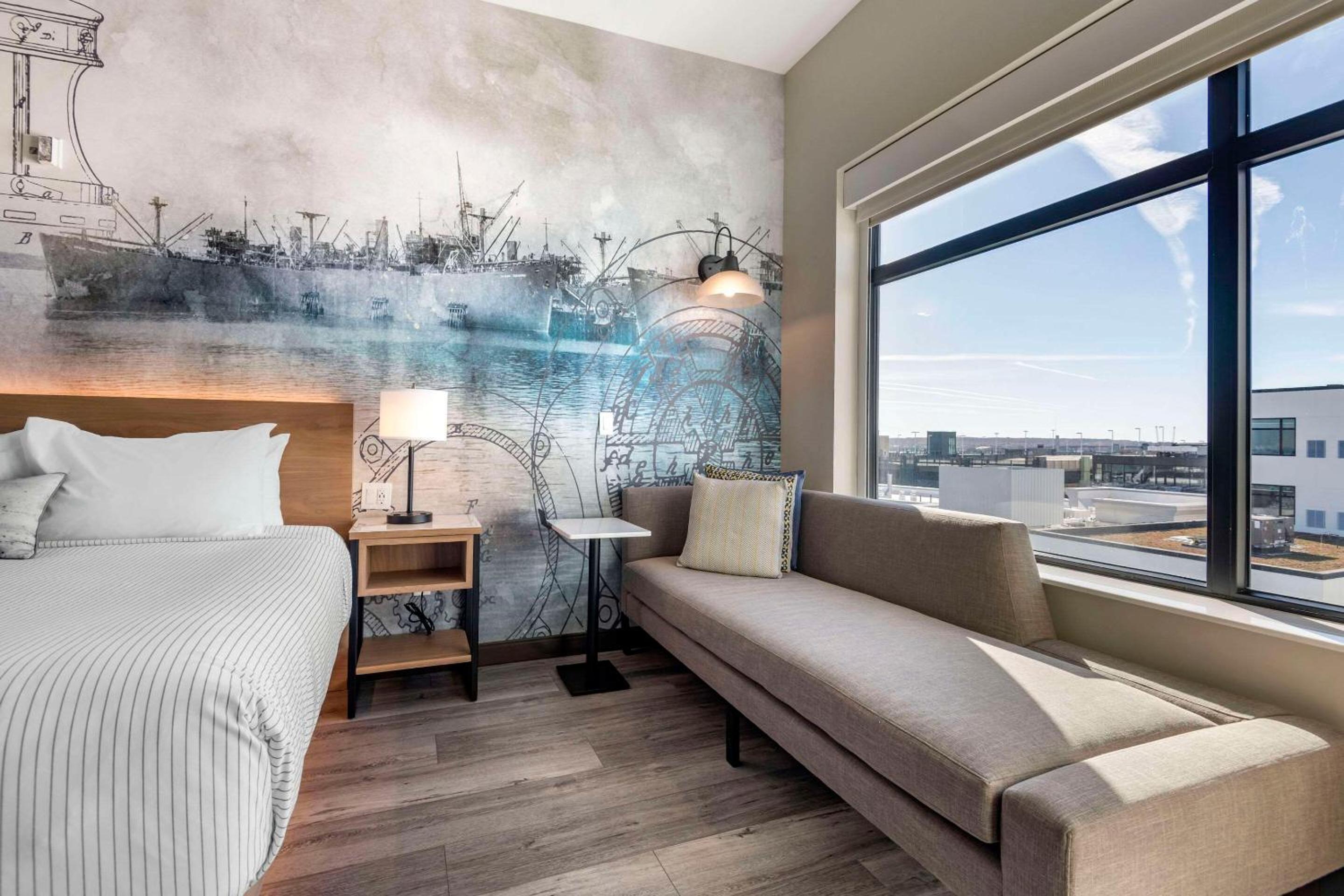 Portland Vacations - Cambria Hotel Portland Downtown Old Port - Property Image 59