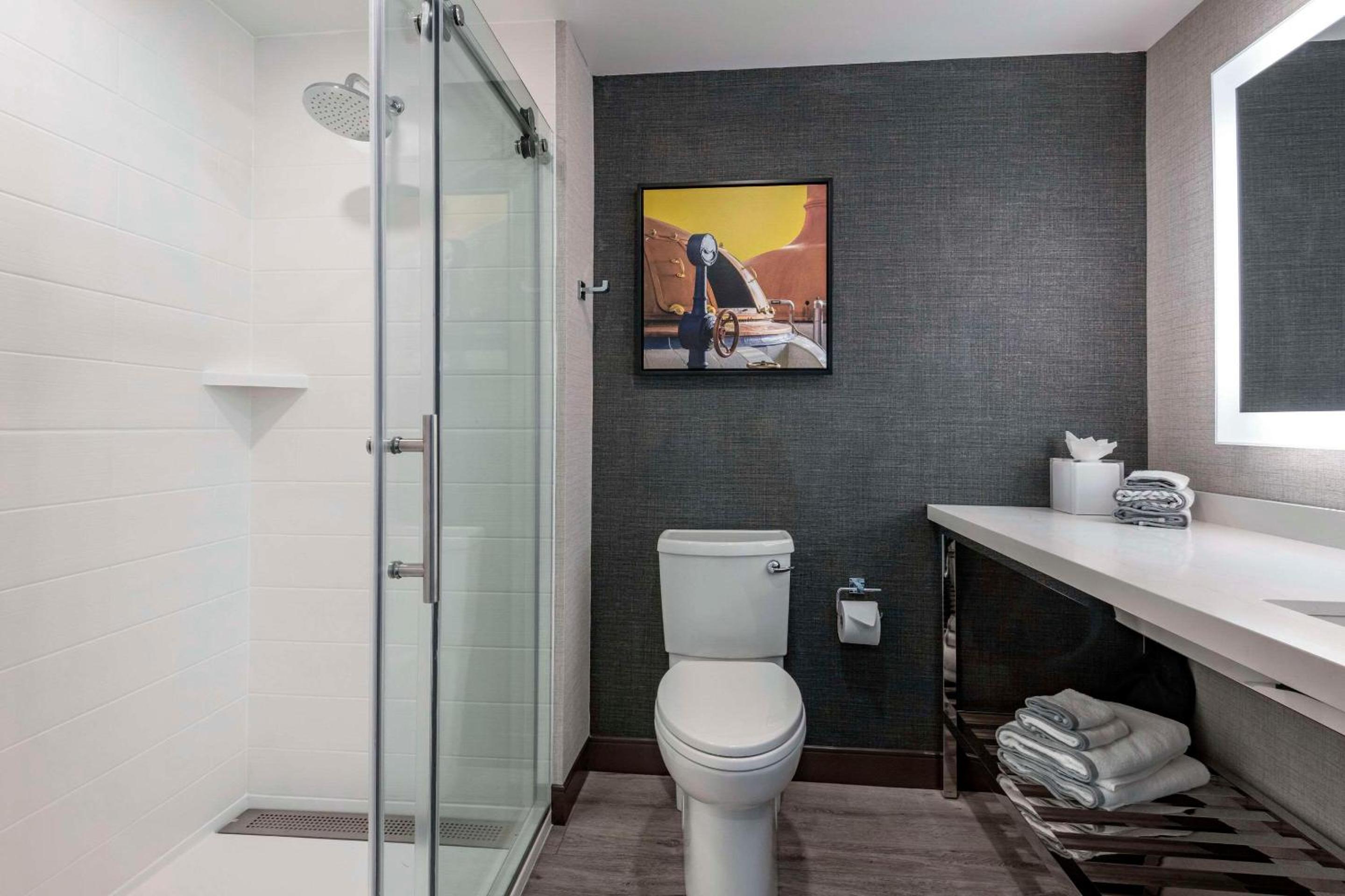 Portland Vacations - Cambria Hotel Portland Downtown Old Port - Property Image 66