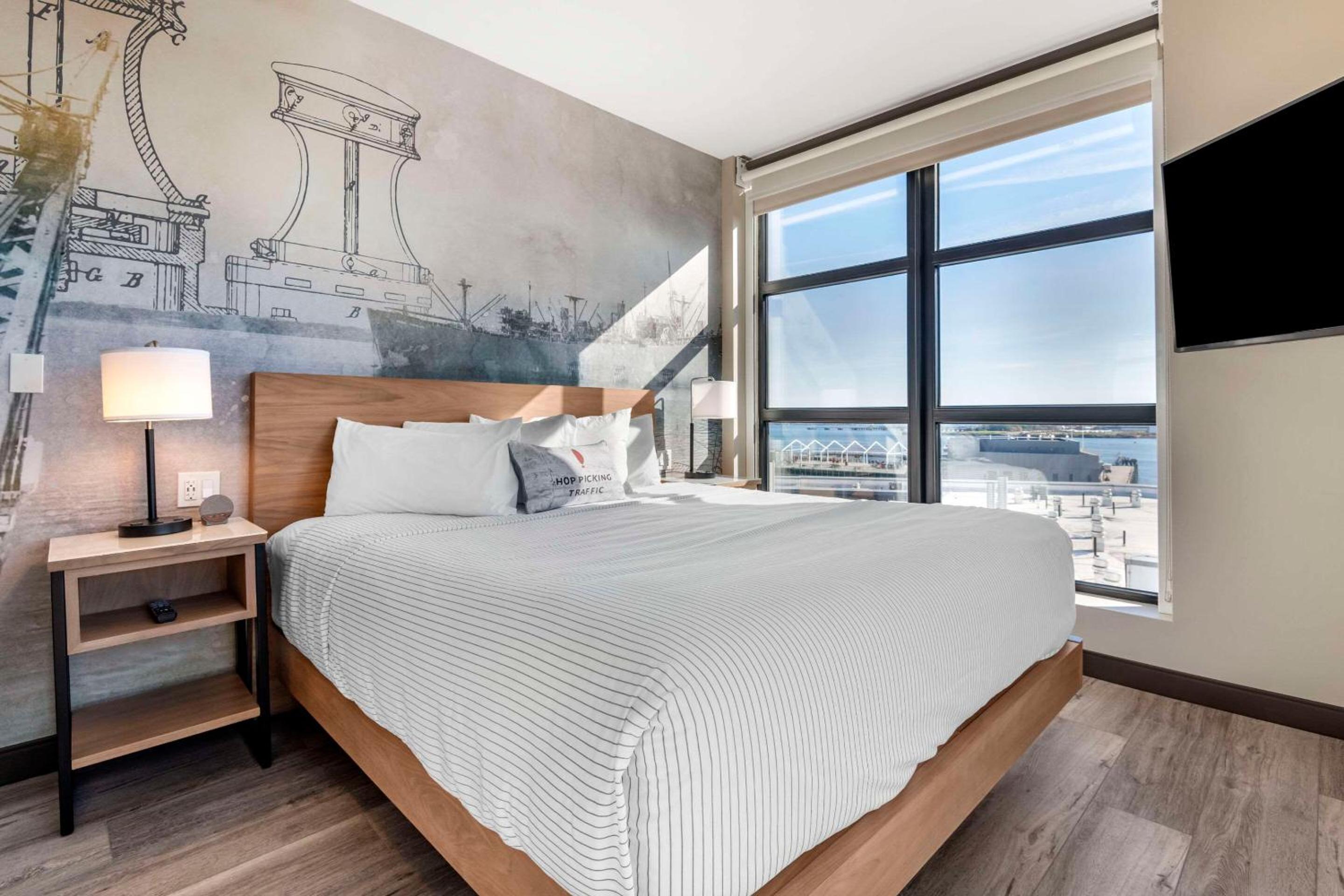 Portland Vacations - Cambria Hotel Portland Downtown Old Port - Property Image 9