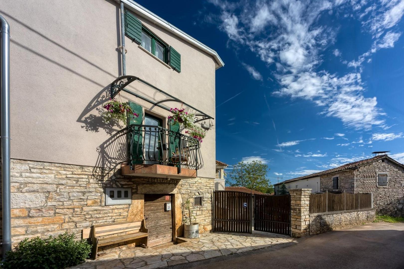 Casa Gustinka