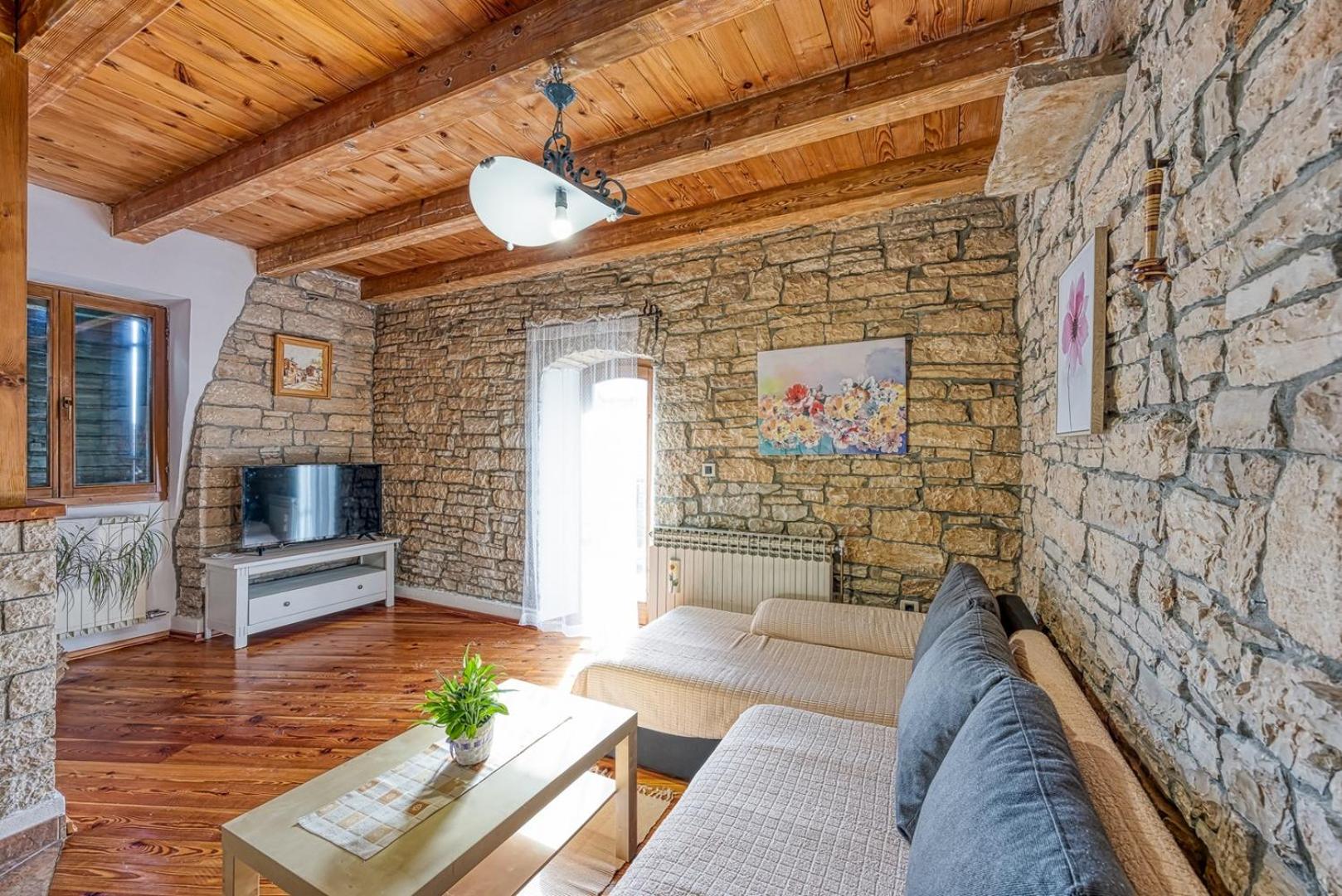 Casa Gustinka