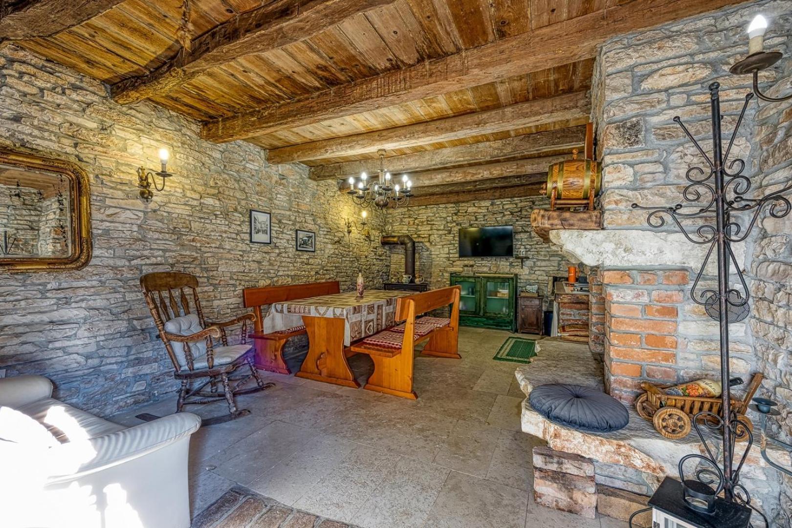 Casa Gustinka