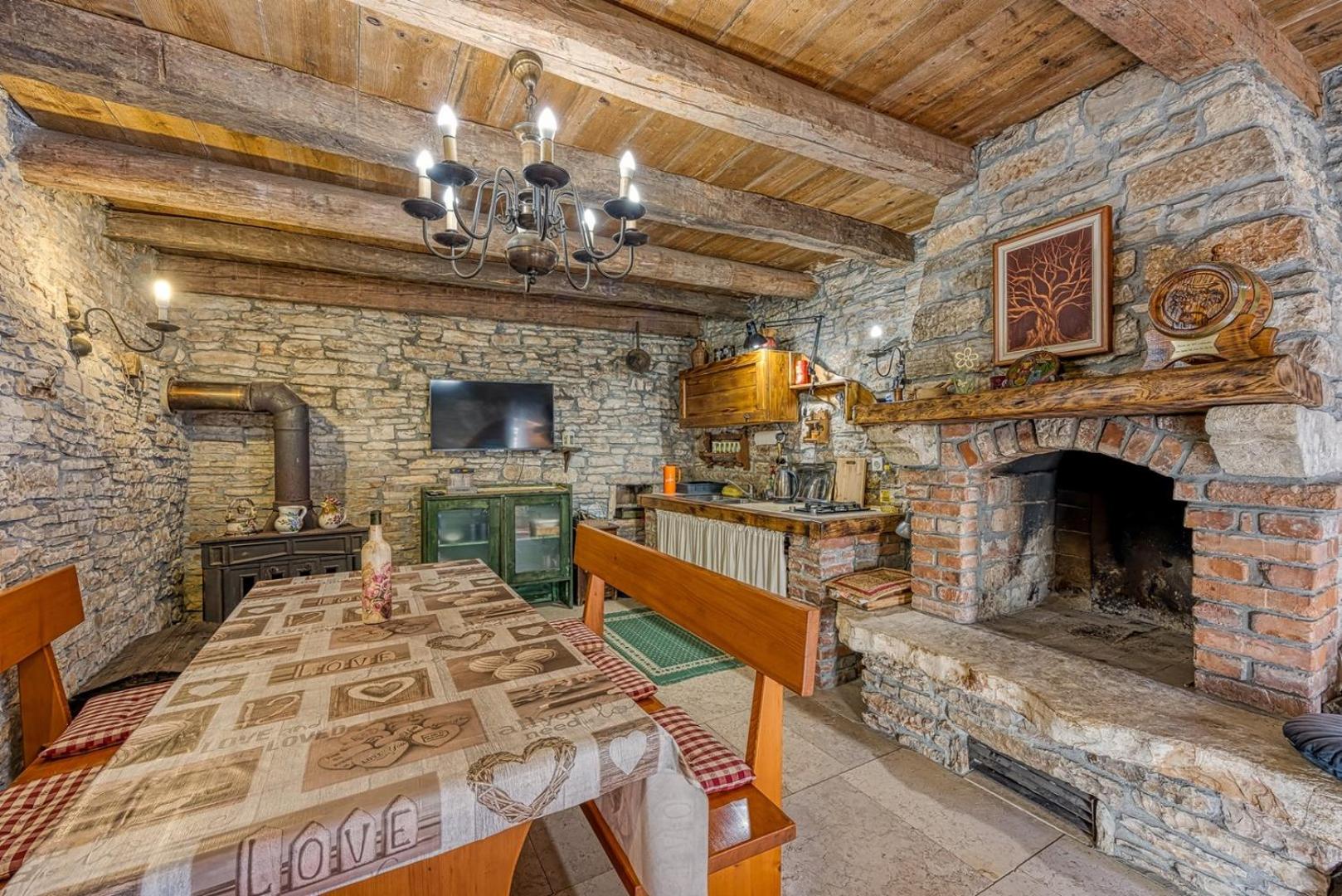 Casa Gustinka