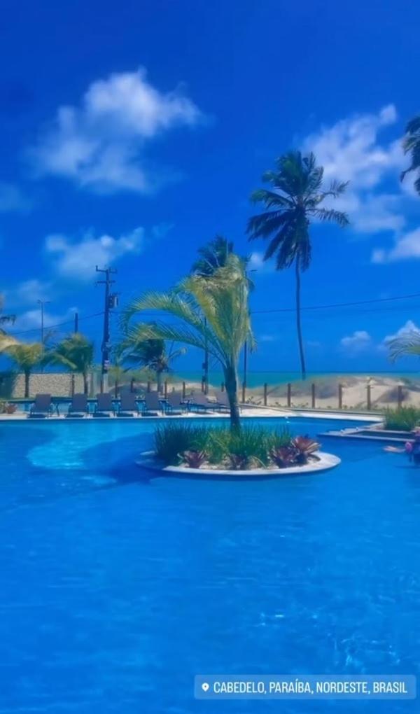 Blue Beach Praia Formosa