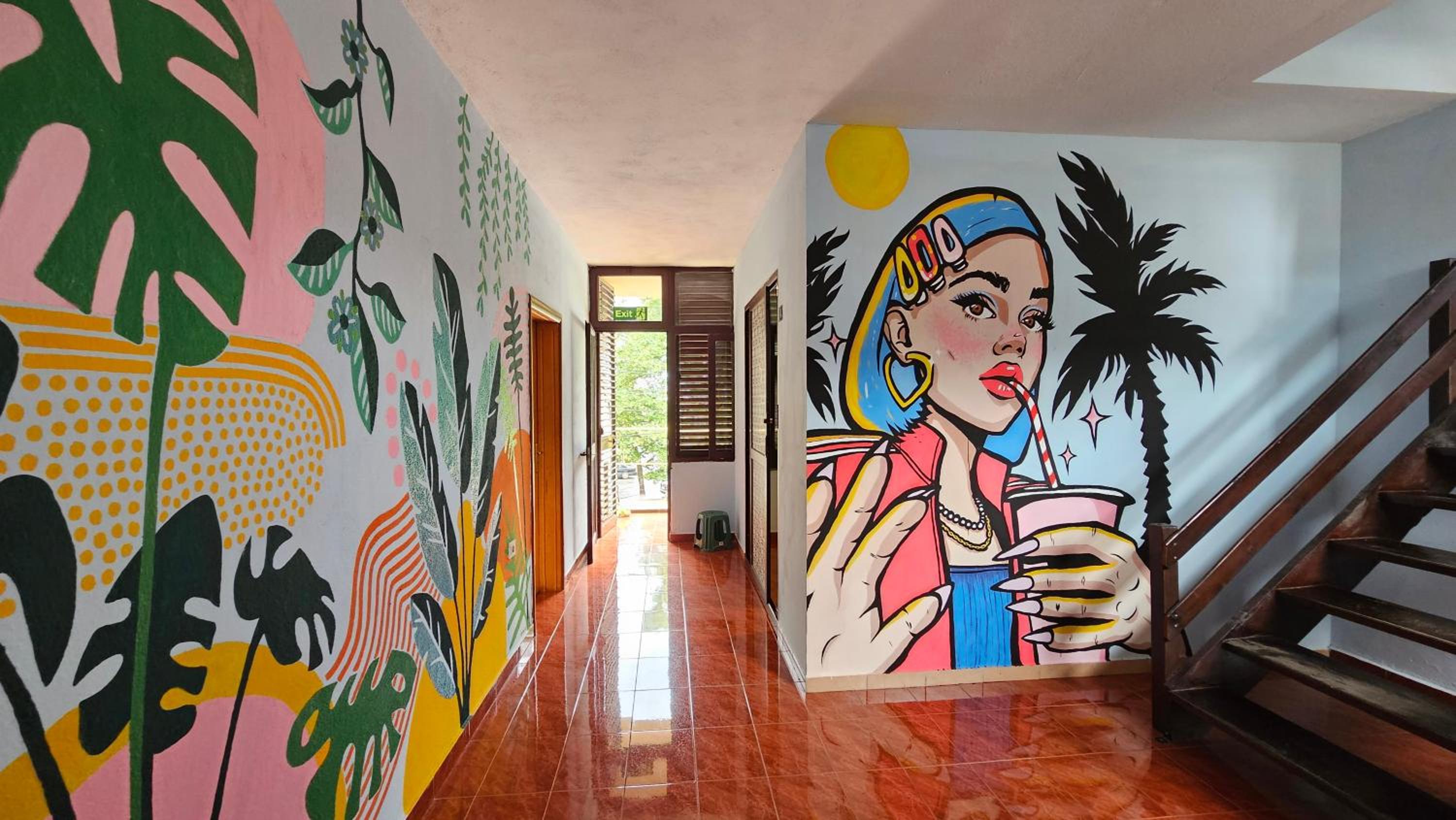 Traveler Hostel