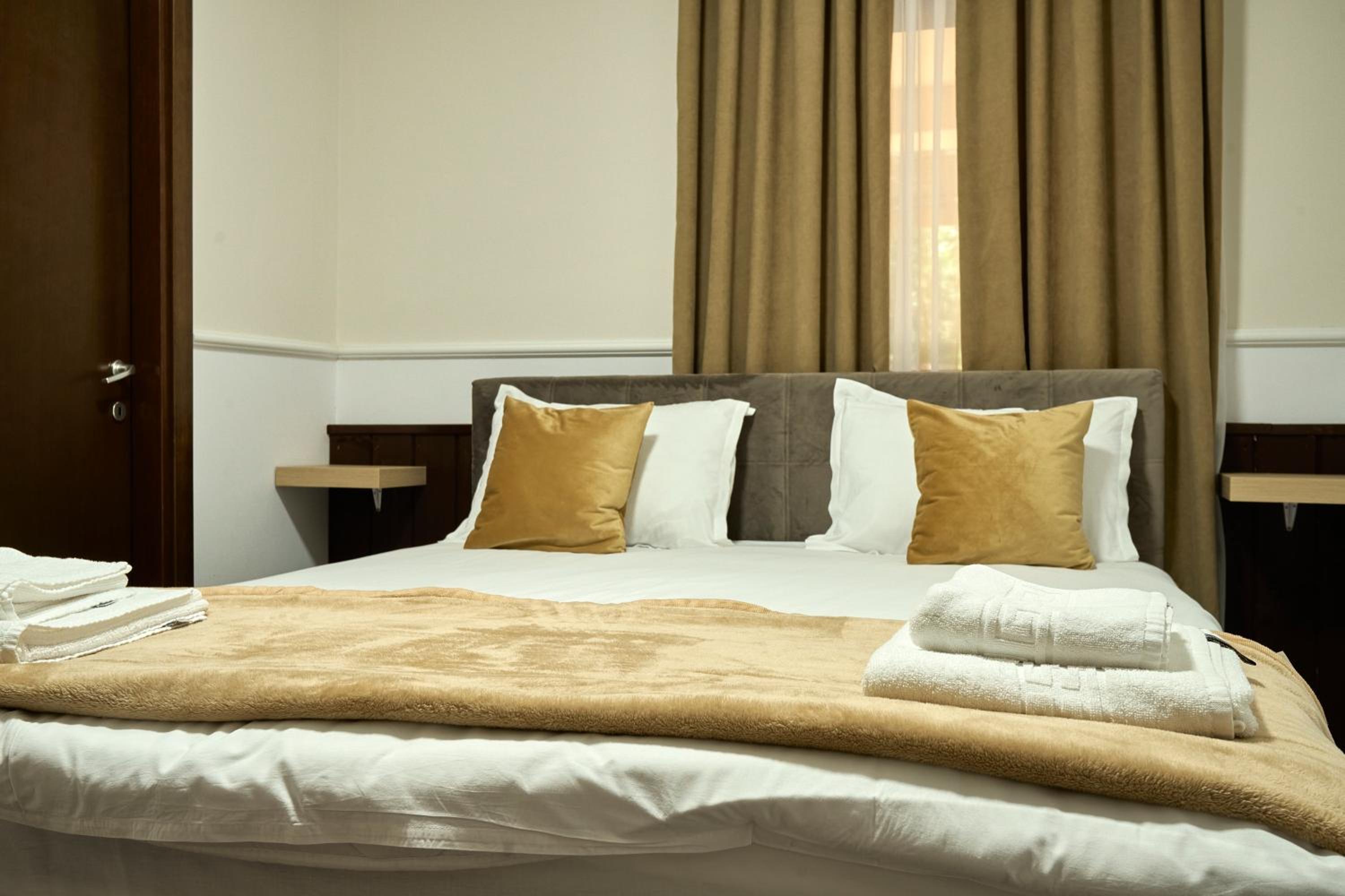 Therme Airport Resort