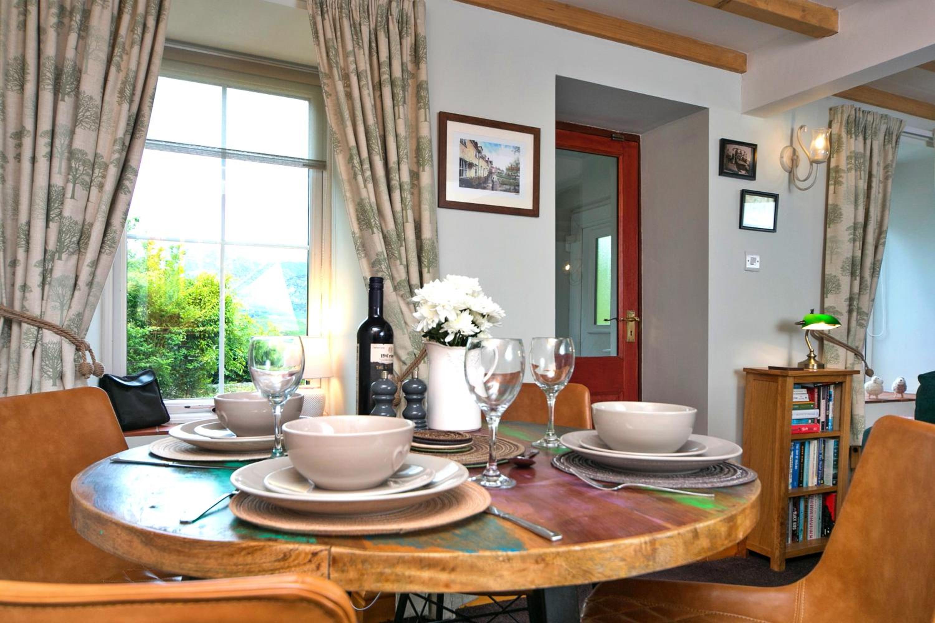 Finest Retreats - Brondderwen view 5