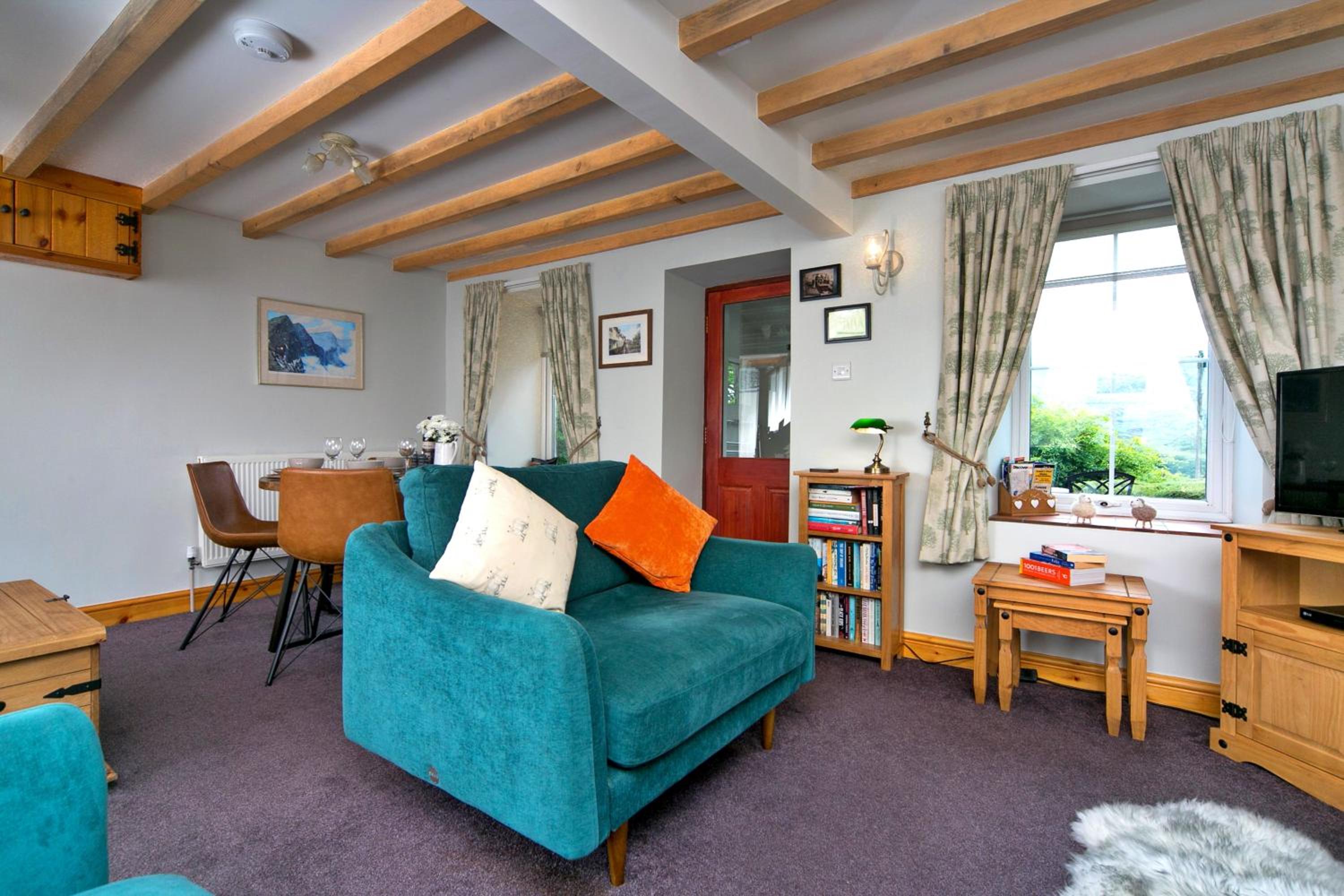 Finest Retreats - Brondderwen view 2