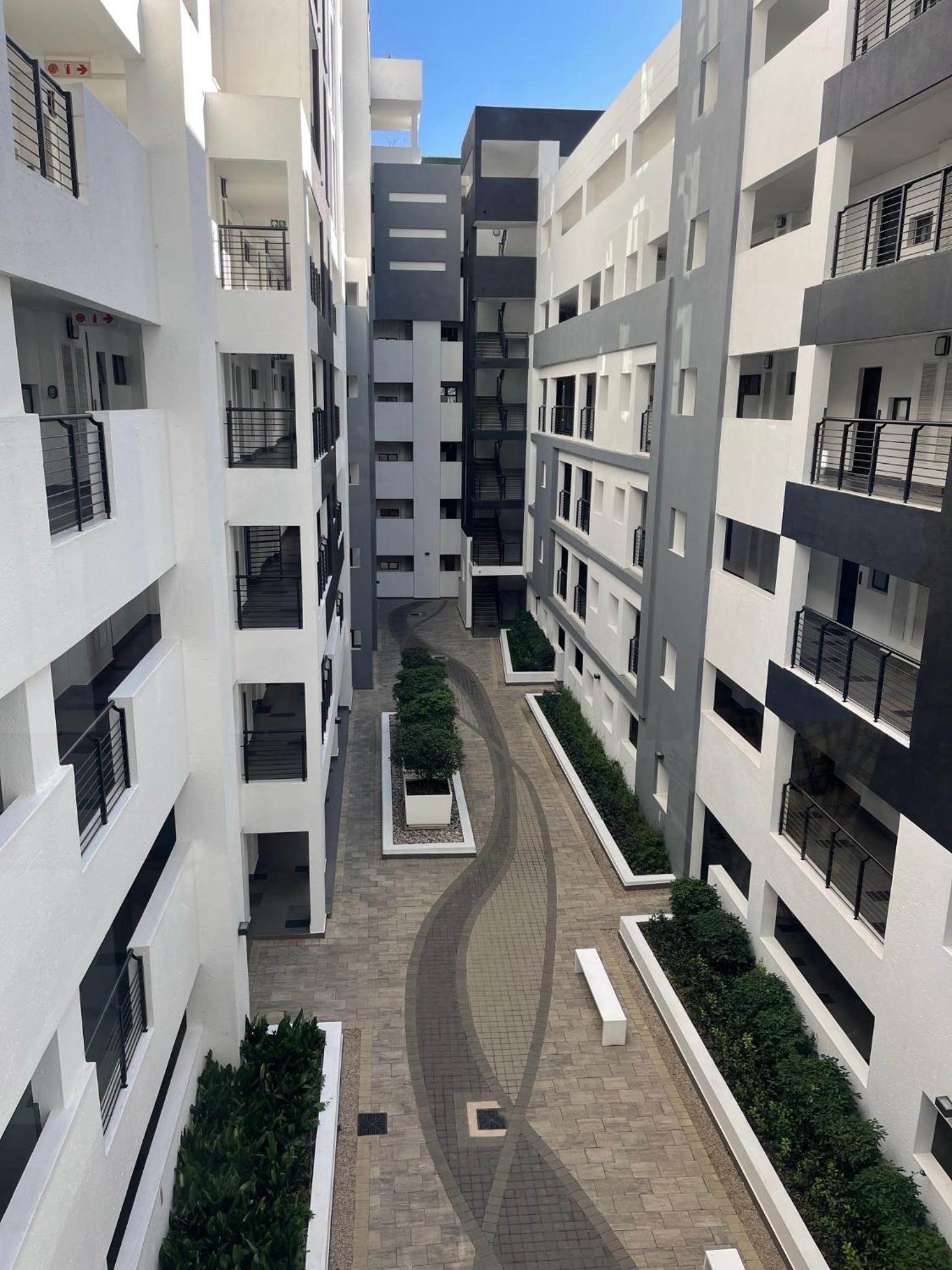 214 The Vantage, Rosebank