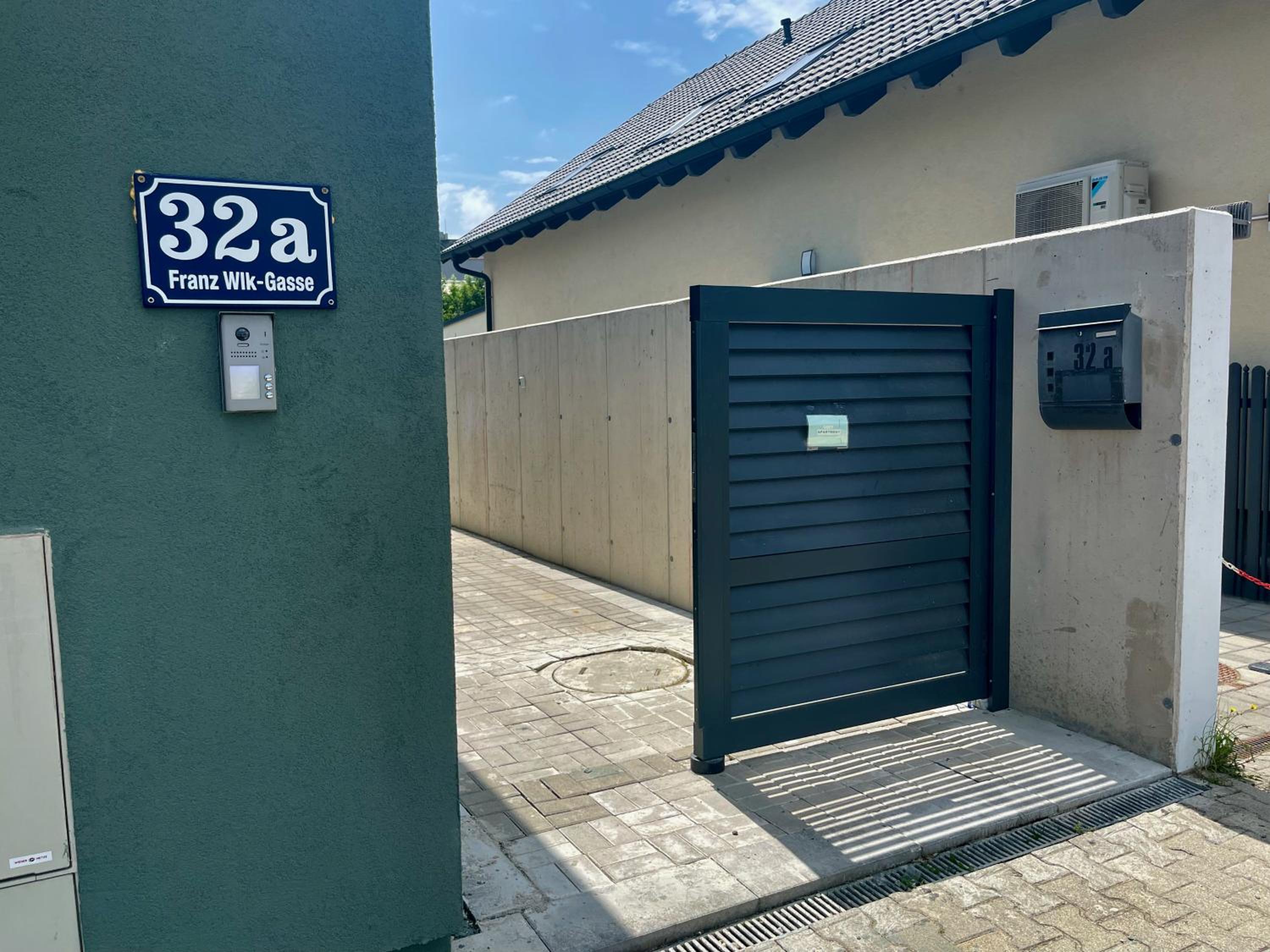 Cozy Apartment near Vienna Airport - tax included and Self CheckIn