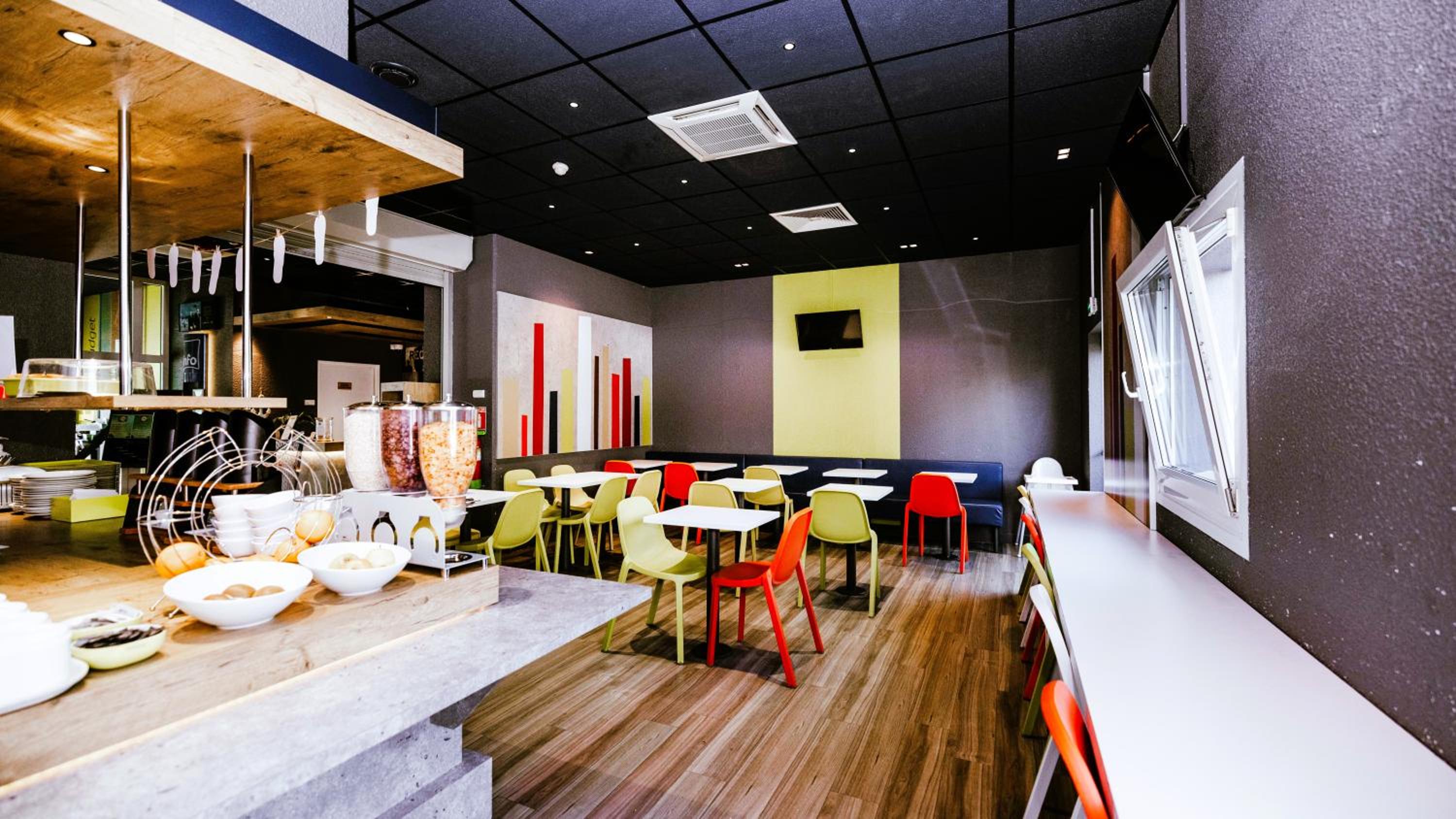 Luxembourg Vacations - ibis Budget Luxembourg Aeroport - Property Image 4