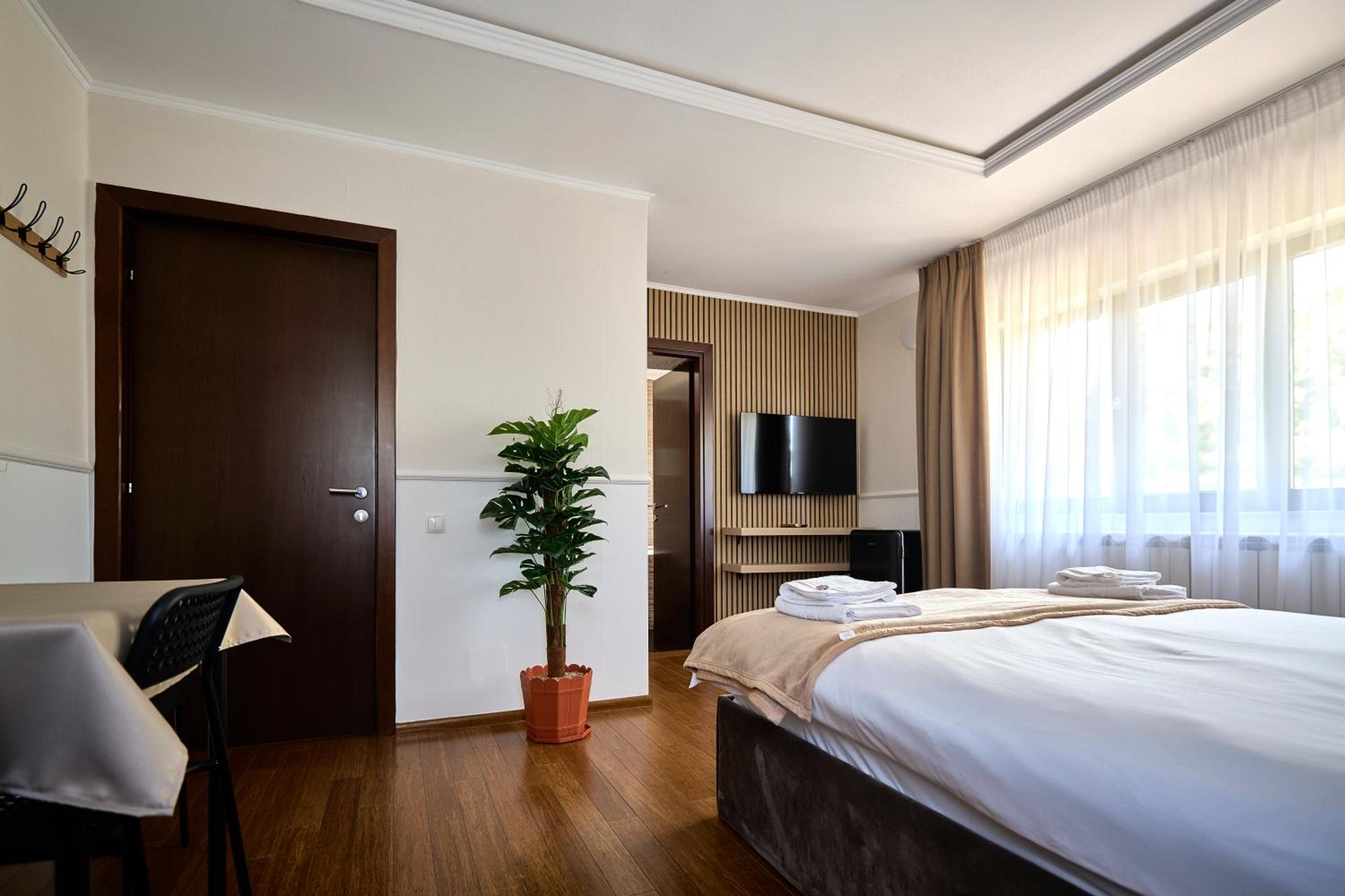 Therme Airport Resort
