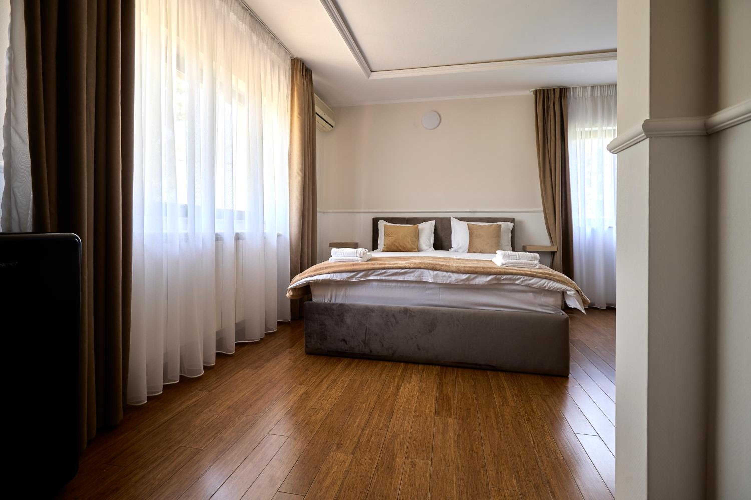 Therme Airport Resort