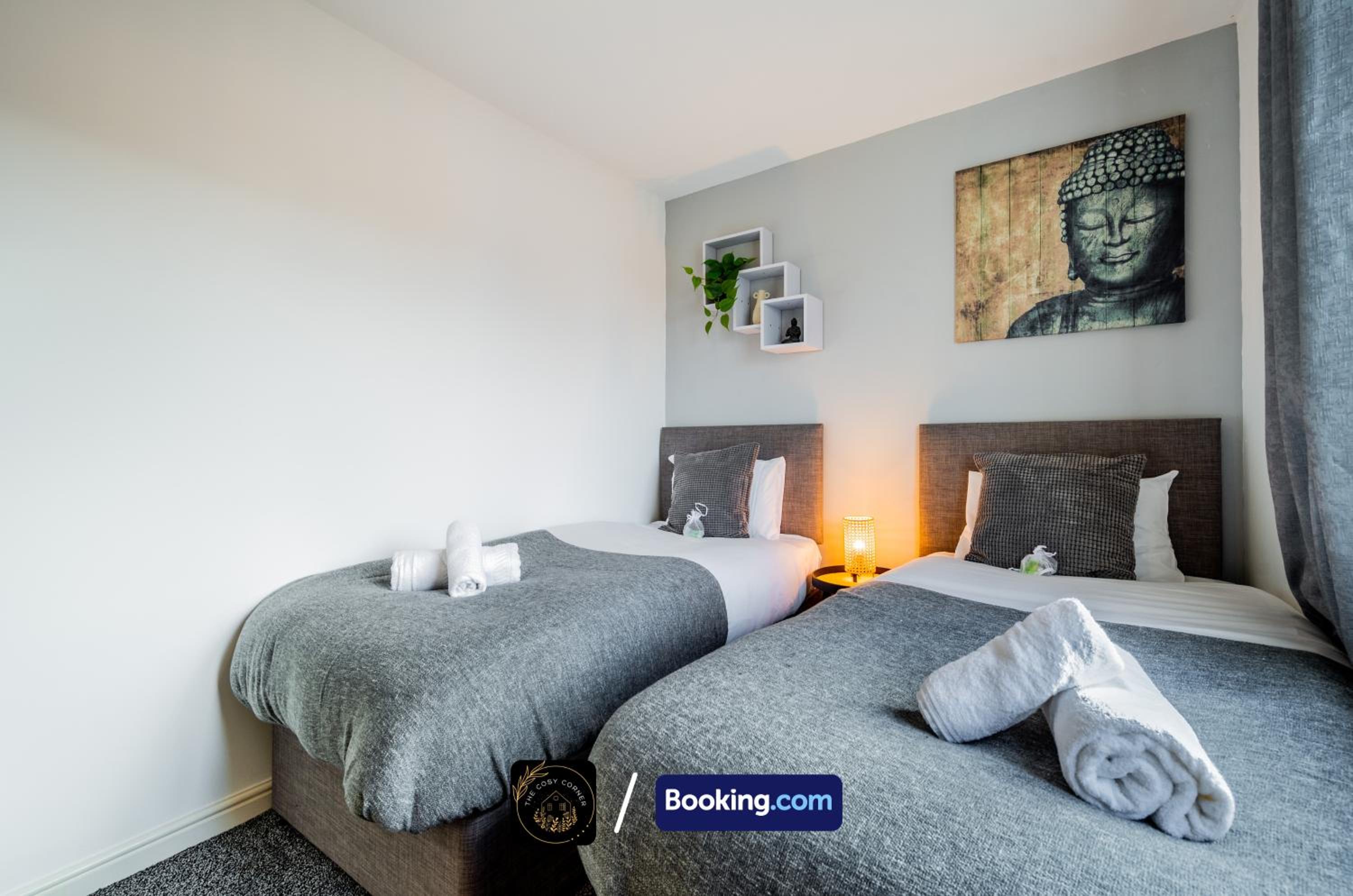 Cosy 4-Bed House l Garden l Free Parking l WiFi l Specious l Hosted by The Cosy Corner Nationwide