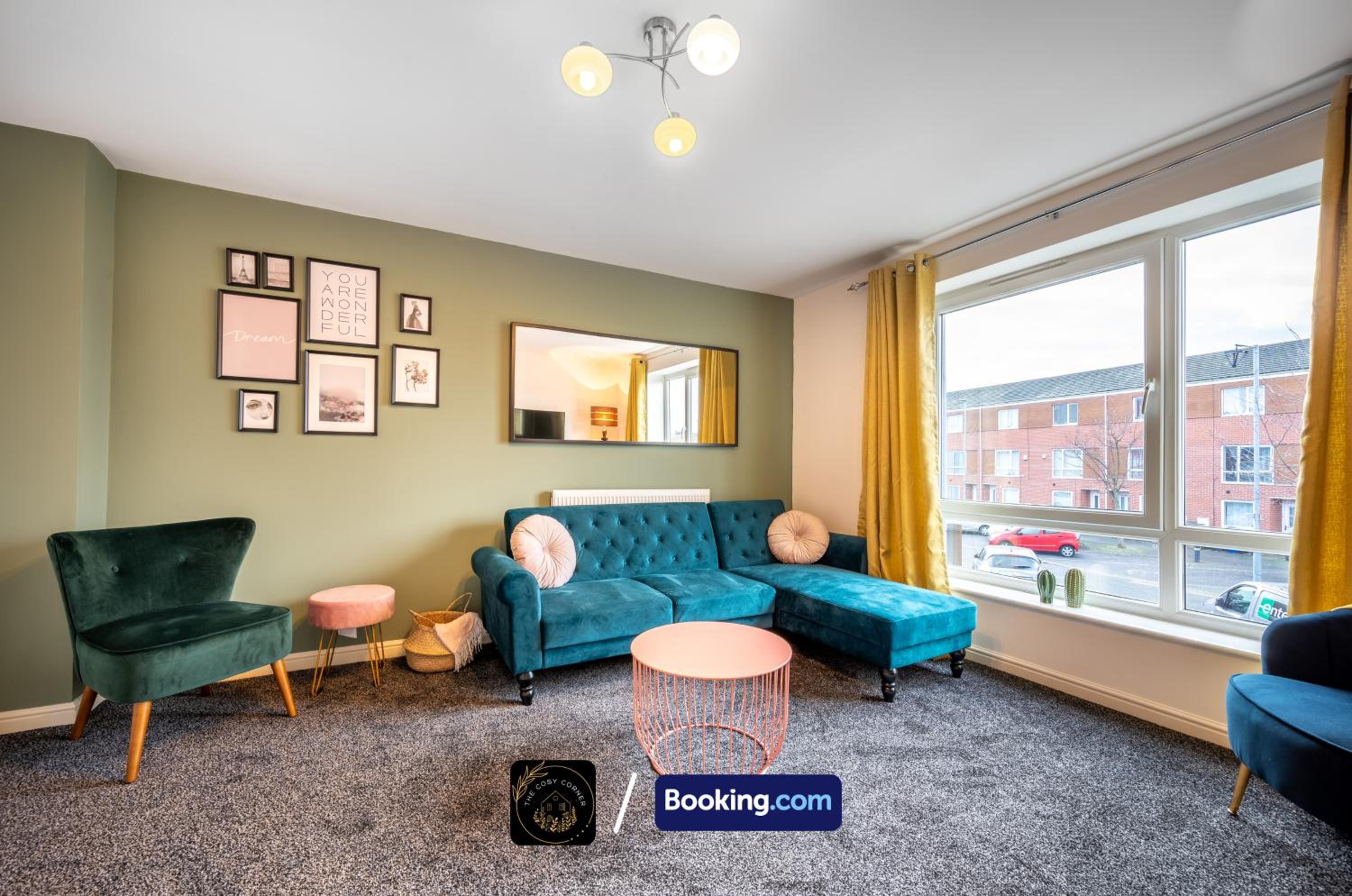 Cosy 4-Bed House l Garden l Free Parking l WiFi l Specious l Hosted by The Cosy Corner Nationwide