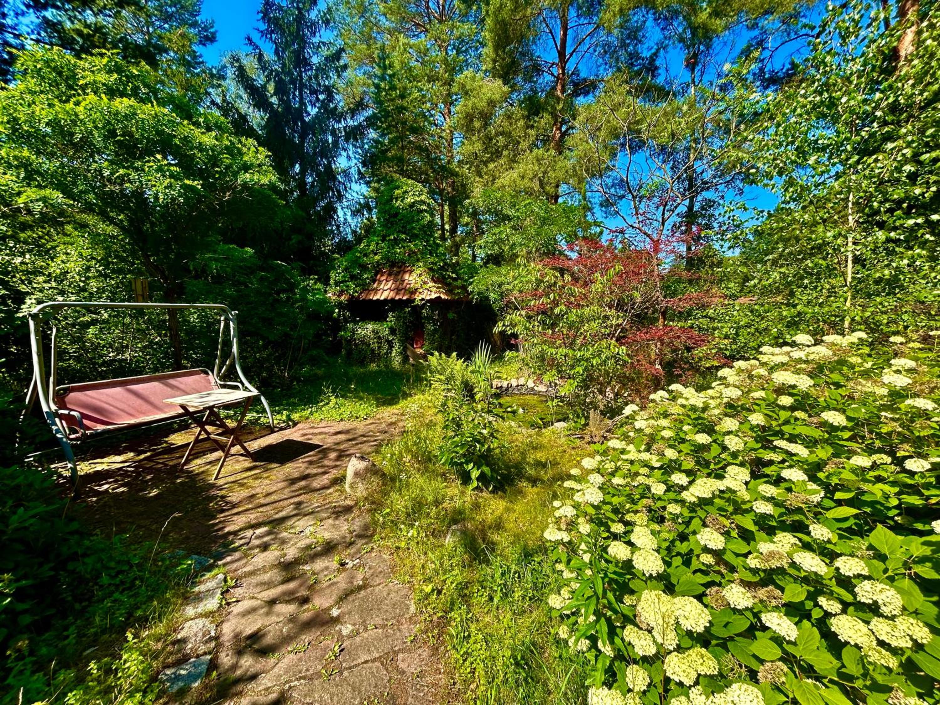 Ferienhaus im Grünen mit Kamin