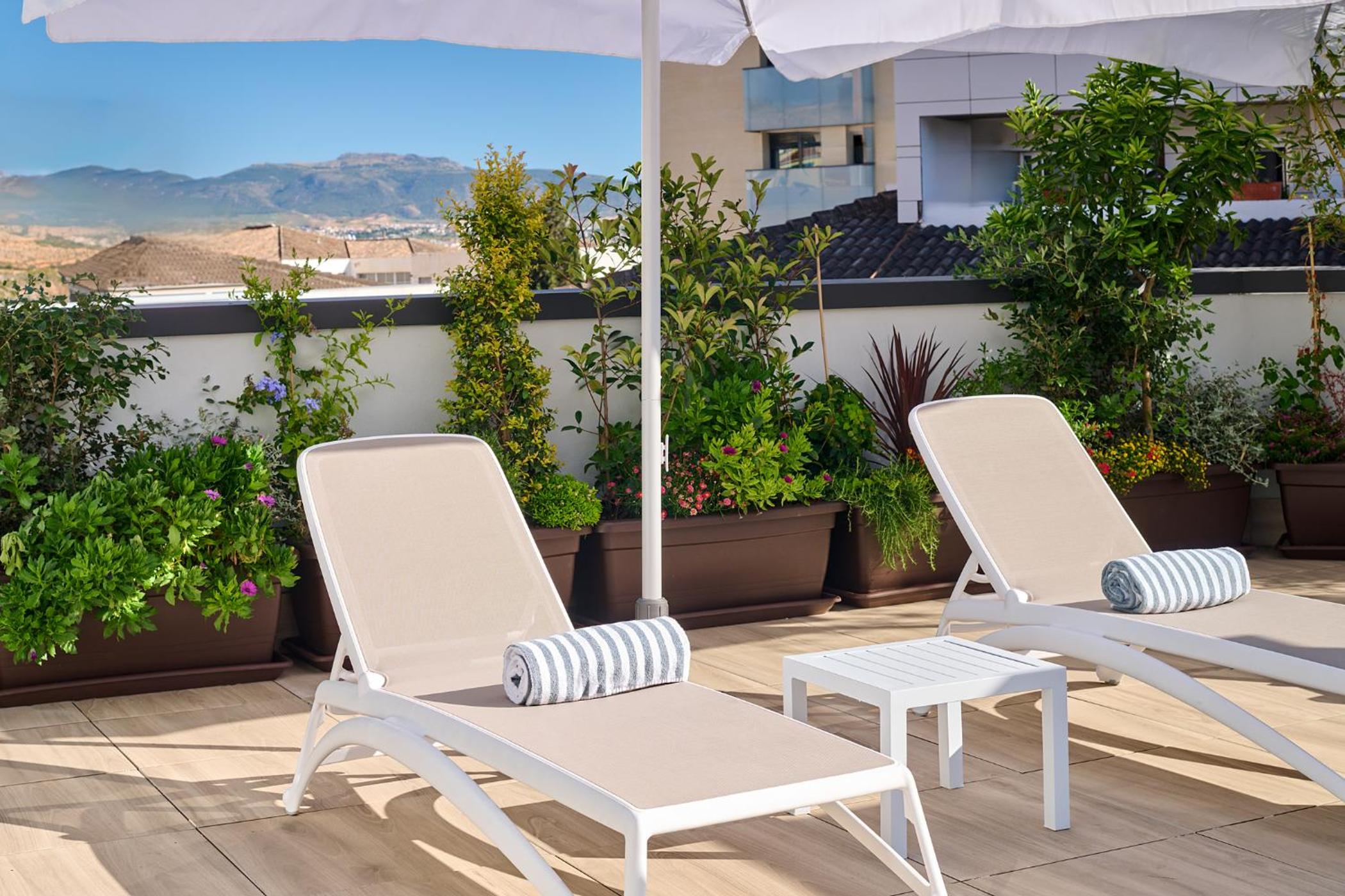 Apartamentos Luna Suites Granada