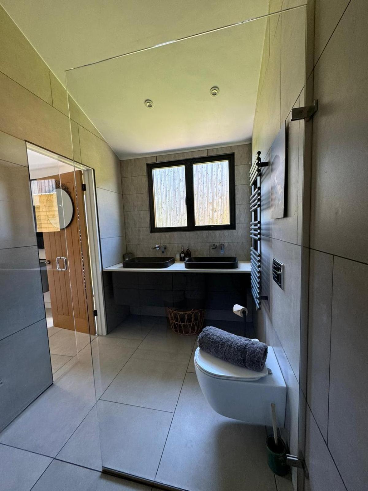 Lavish Dorset countryside retreat view 4