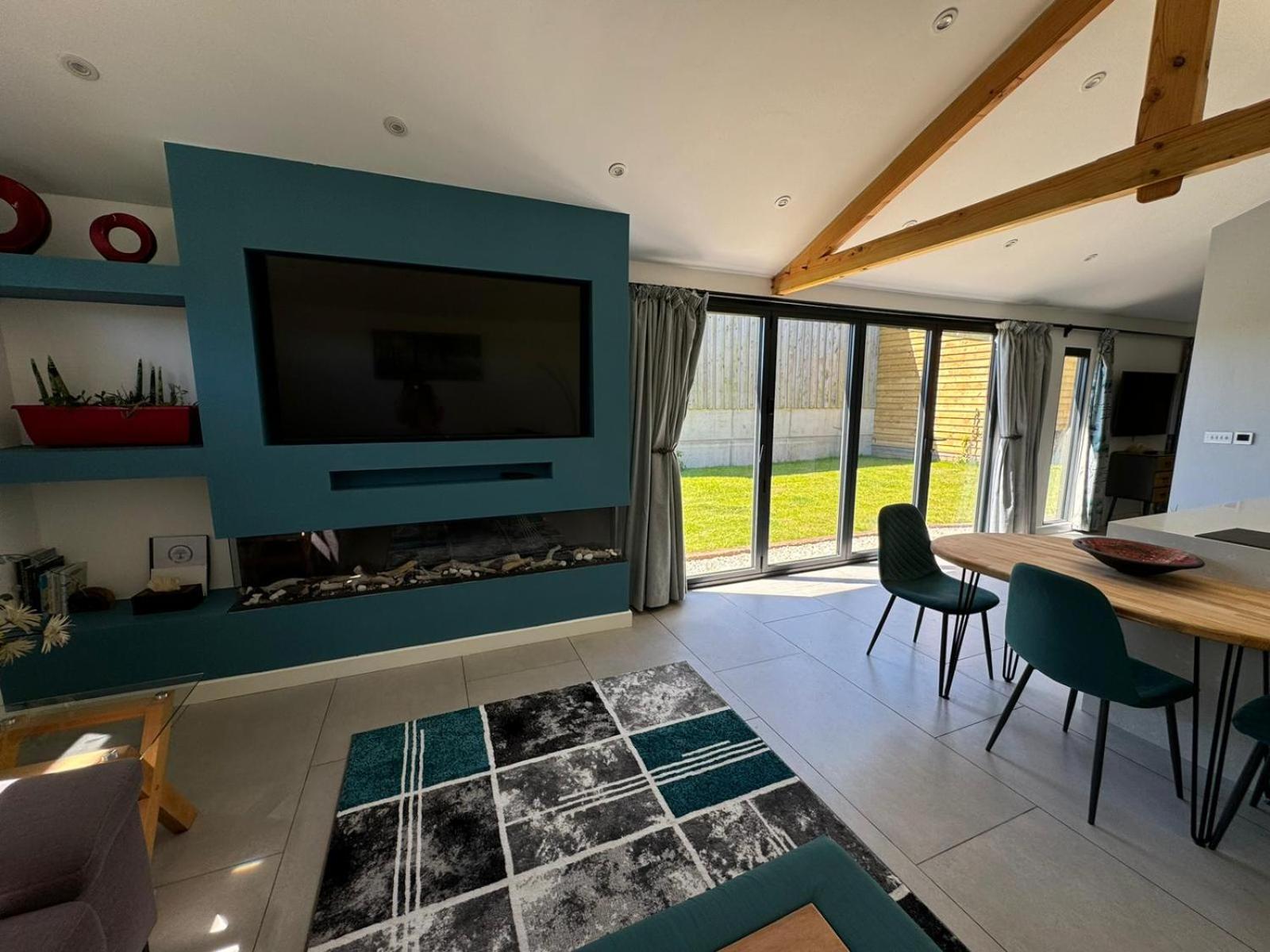 Lavish Dorset countryside retreat view 5