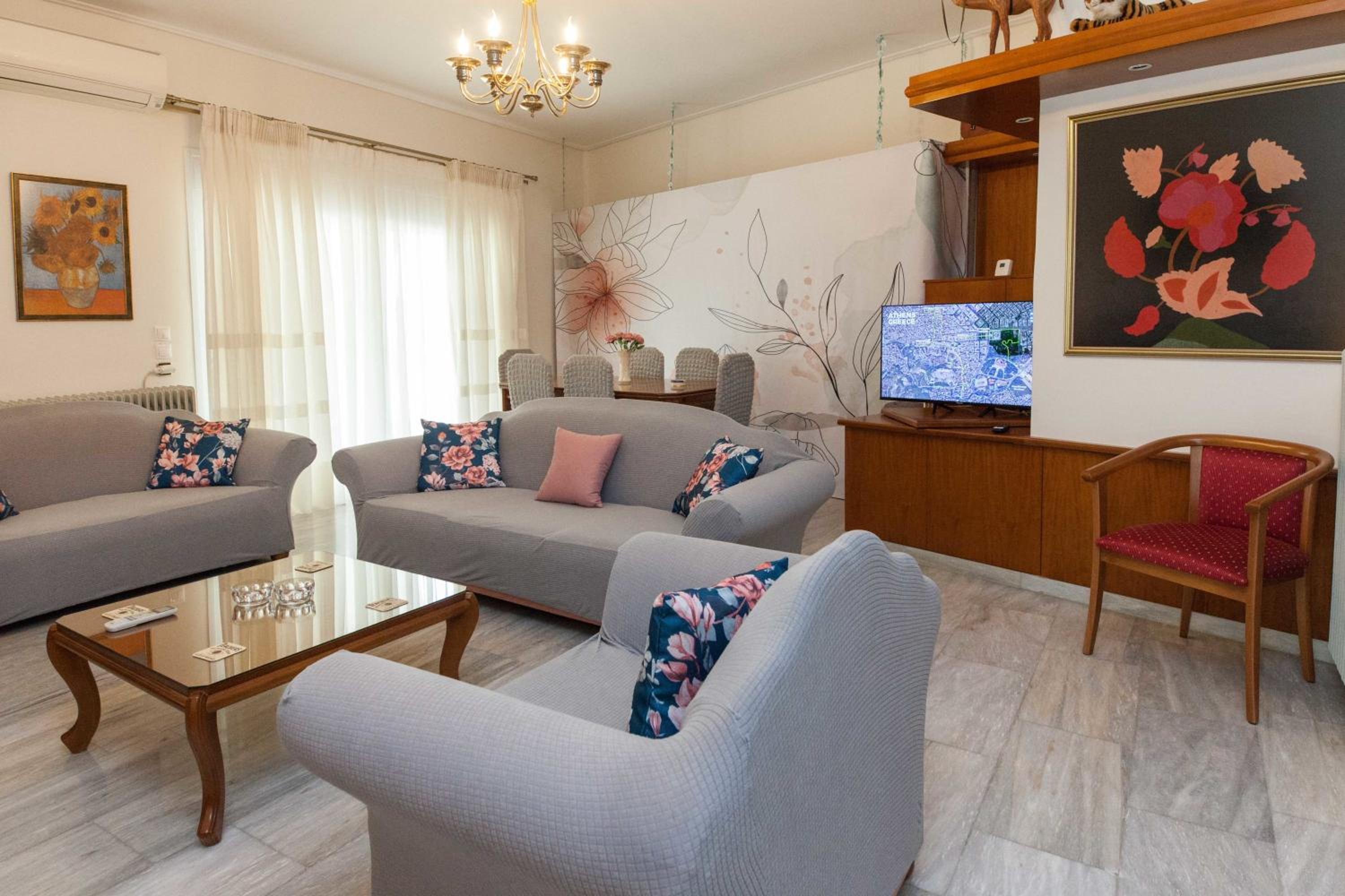 Classical 2 Bd Beauty Apt in Peacefull Chalandri