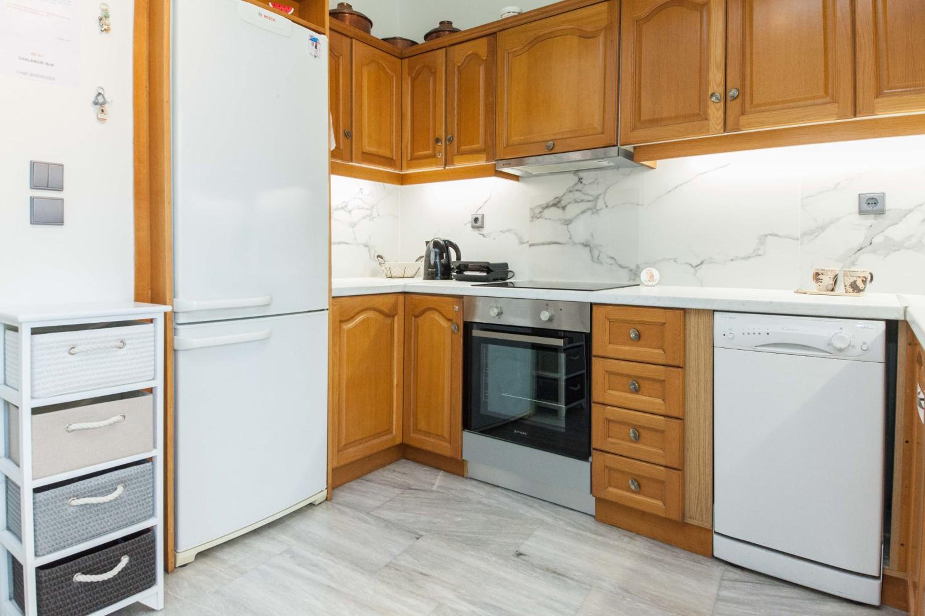 Classical 2 Bd Beauty Apt in Peacefull Chalandri