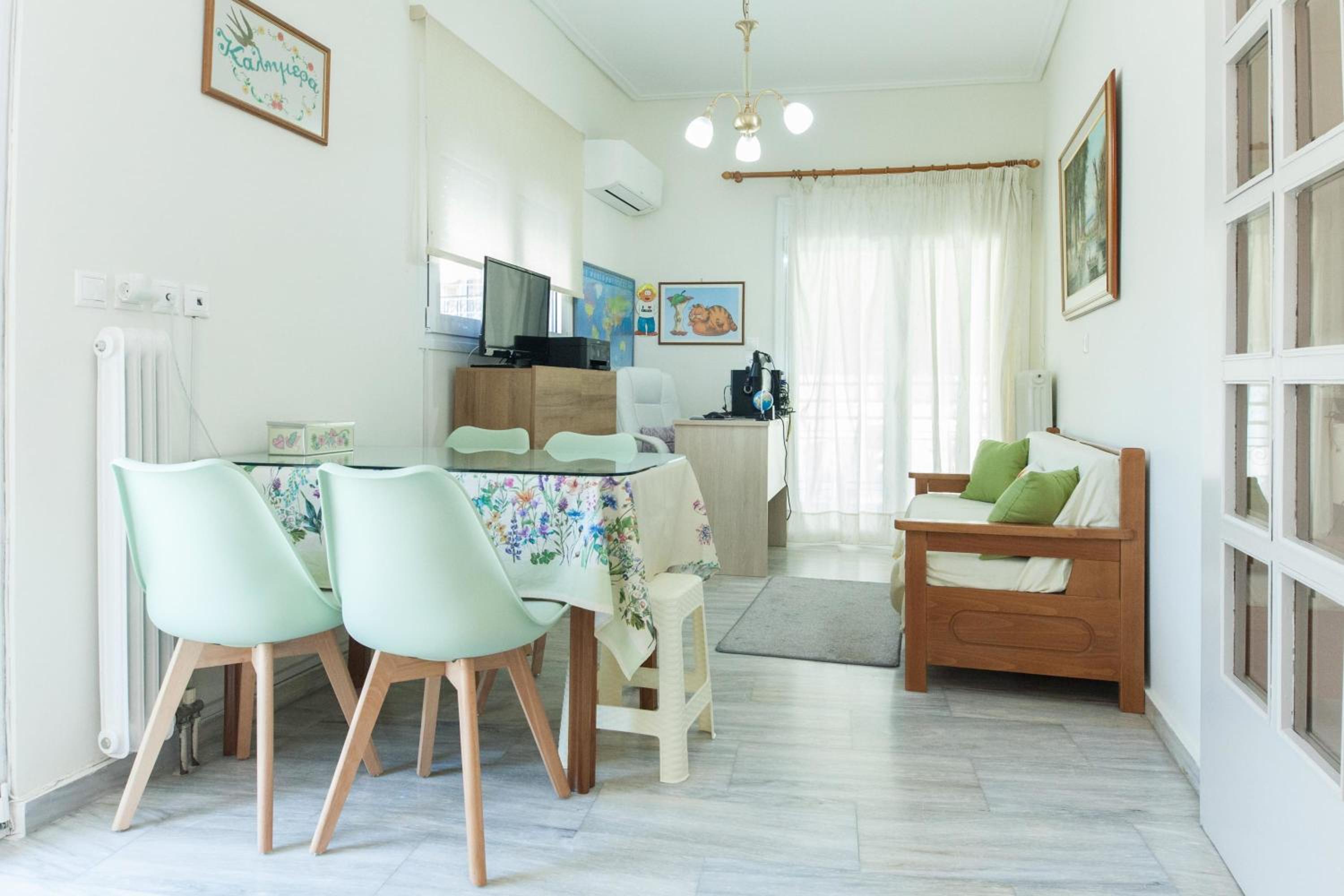 Classical 2 Bd Beauty Apt in Peacefull Chalandri