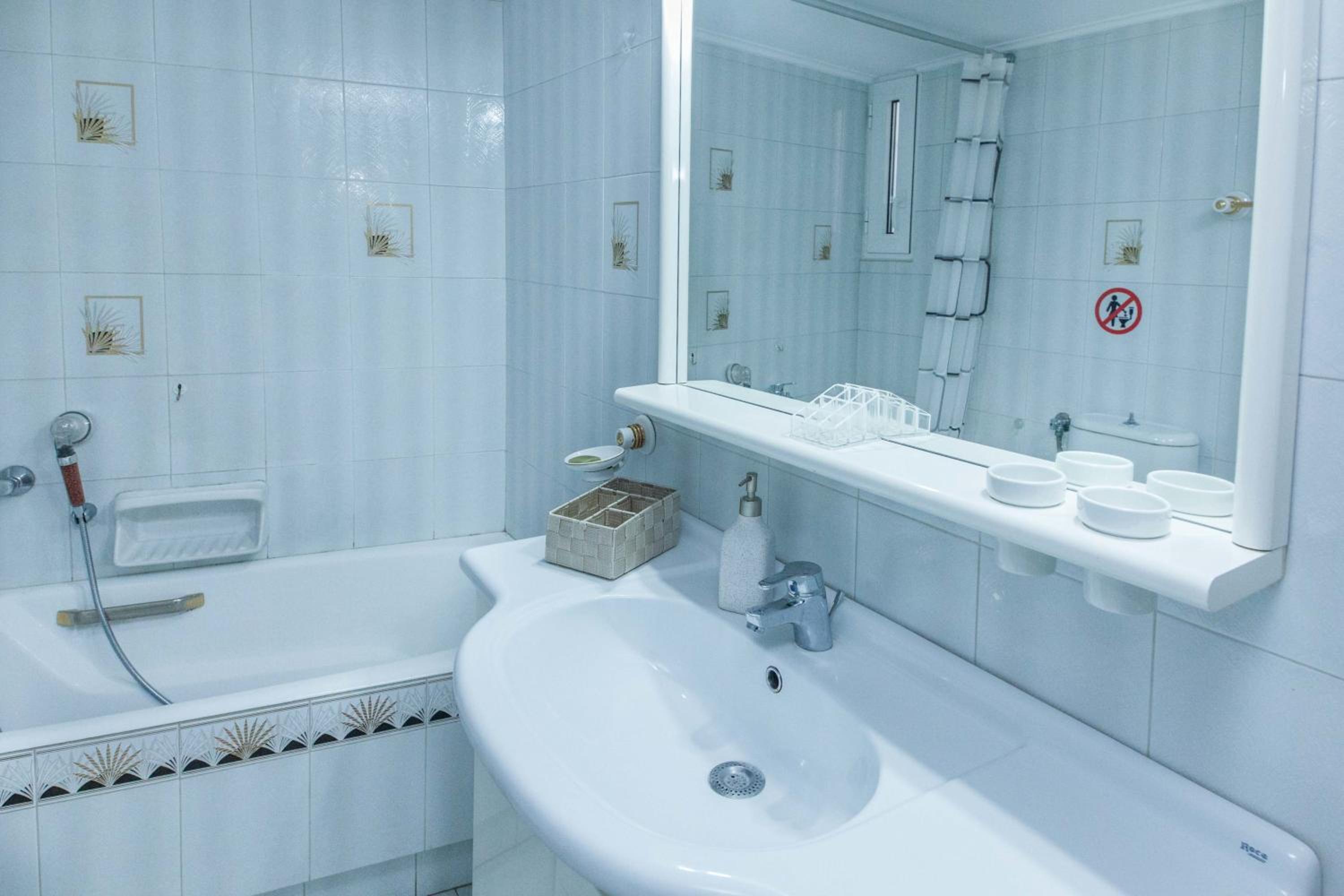 Classical 2 Bd Beauty Apt in Peacefull Chalandri
