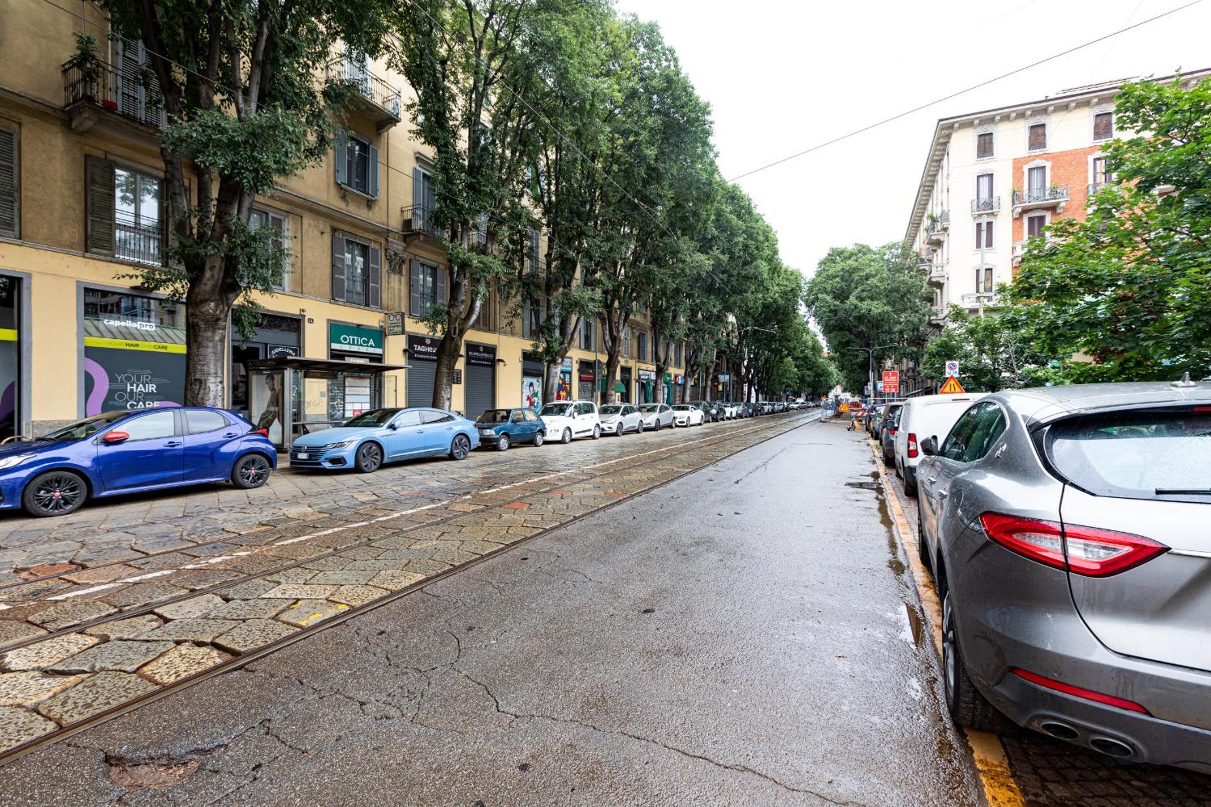 Piazza Gramsci Amazing Apartment with Balcony - Top Collection