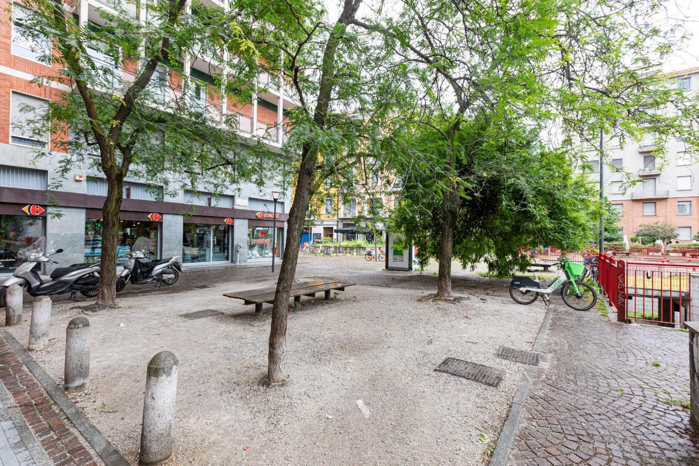 Piazza Gramsci Amazing Apartment with Balcony - Top Collection