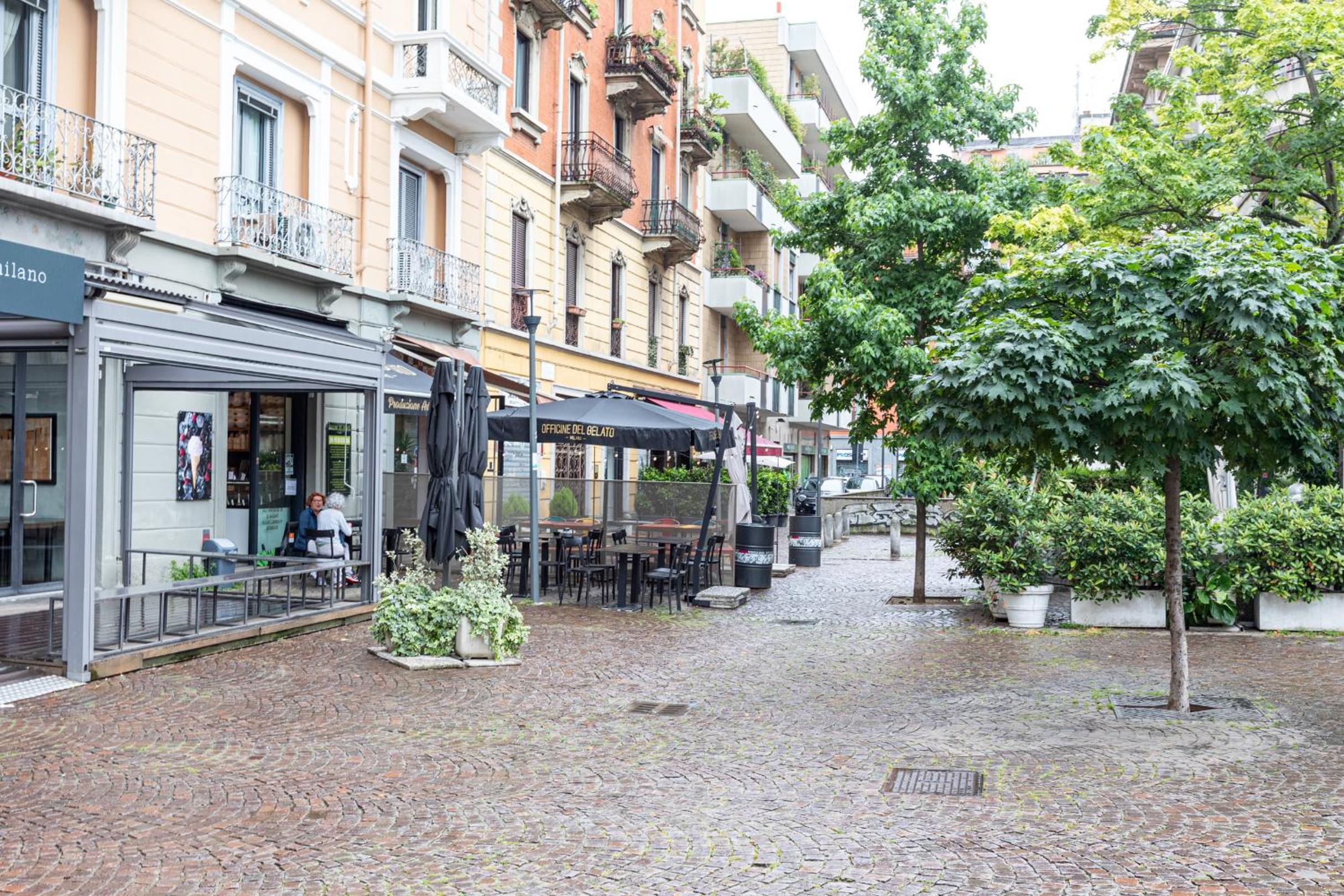 Piazza Gramsci Amazing Apartment with Balcony - Top Collection