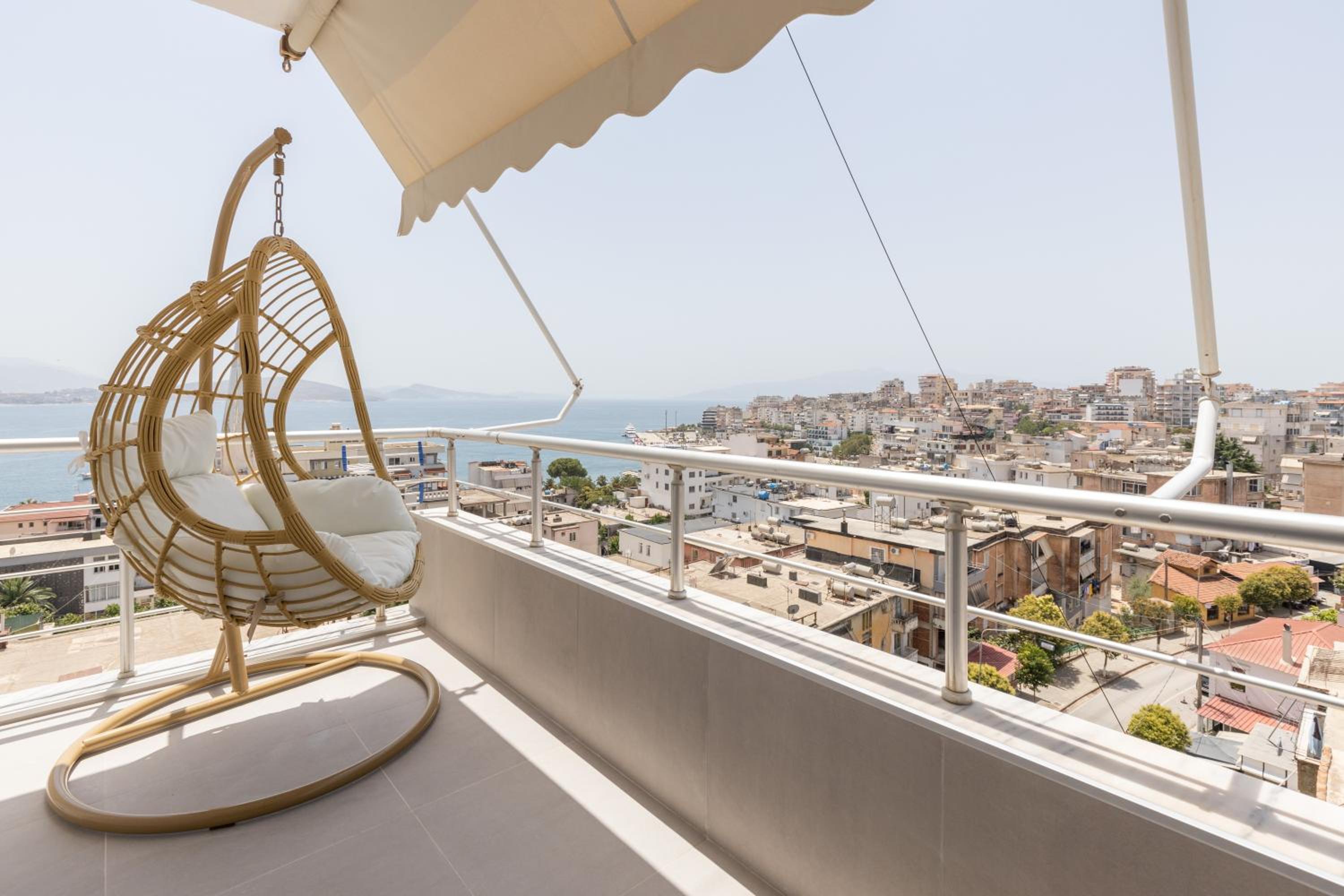 The View - Ruby, Luxury, Central