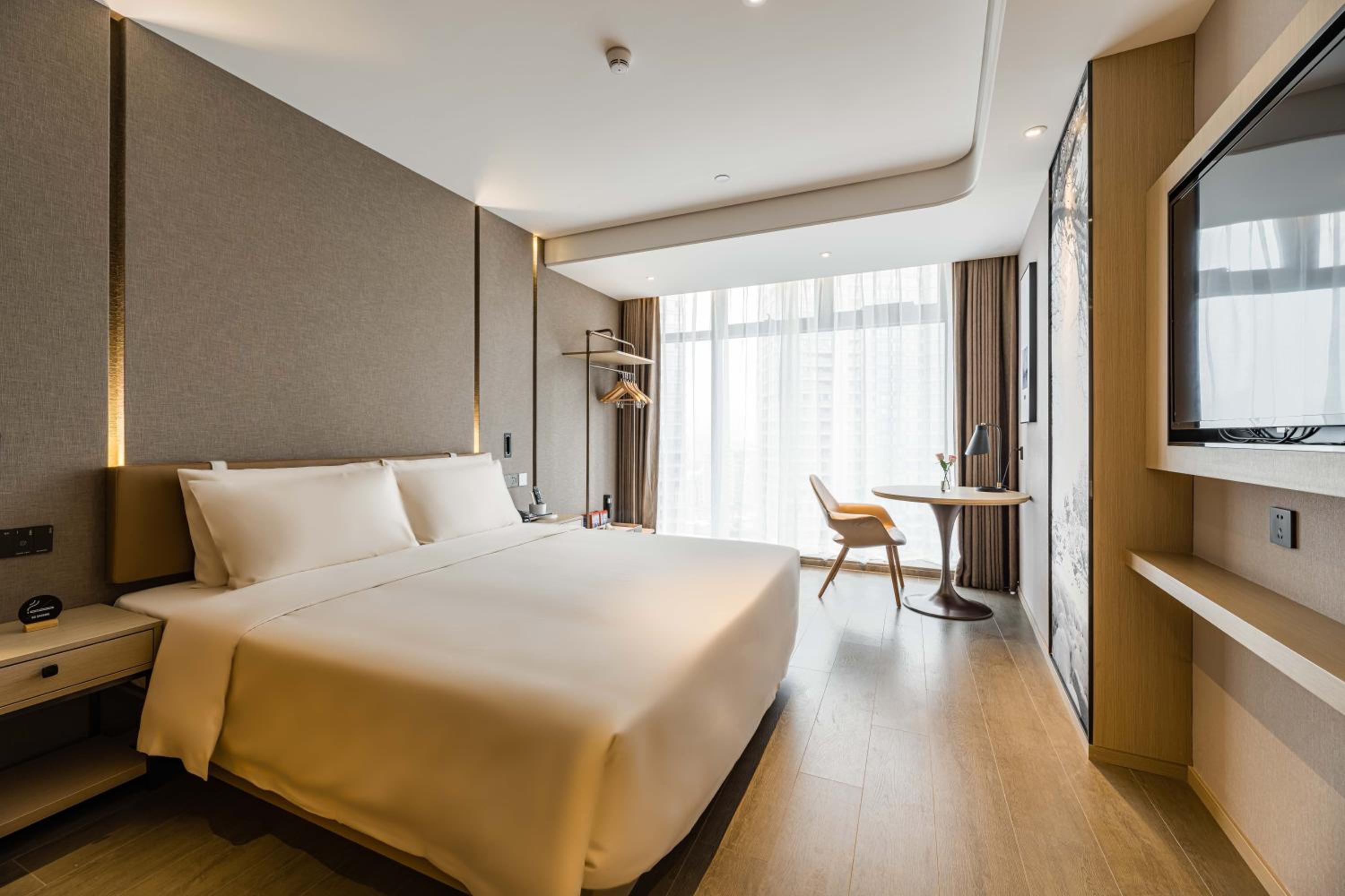 Atour Hotel Tonglu Fuchunjiang