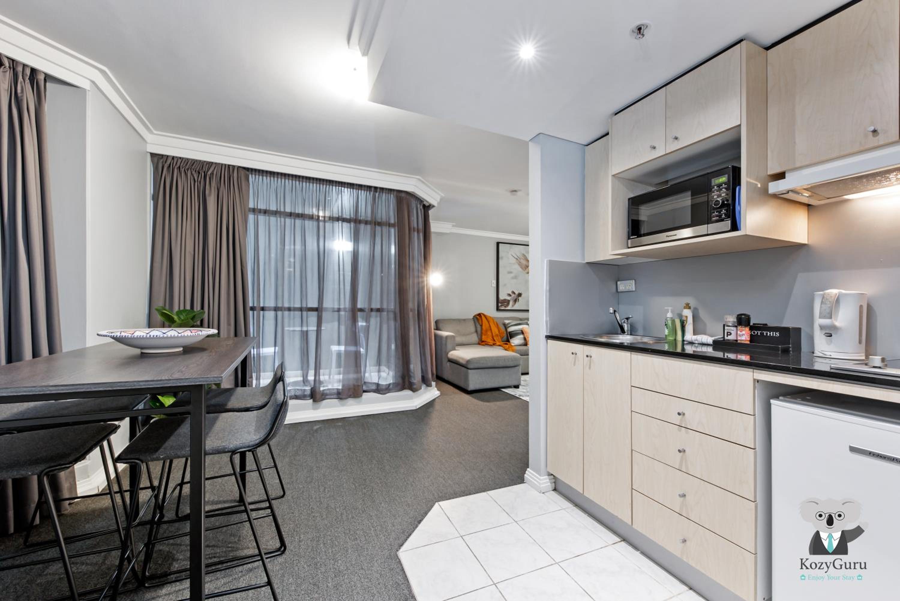 KozyGuru | Haymarket | Cosy City Abode