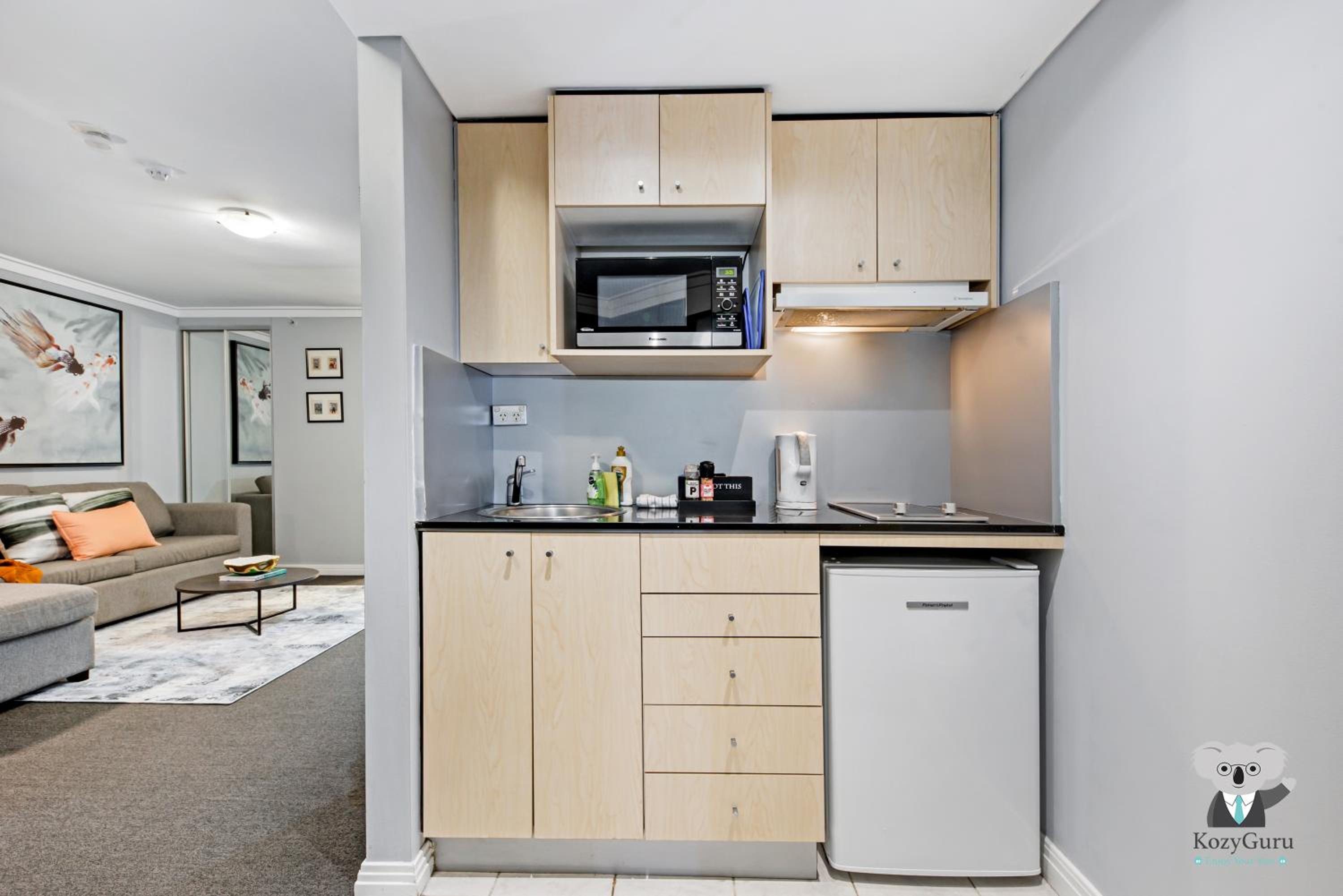 KozyGuru | Haymarket | Cosy City Abode