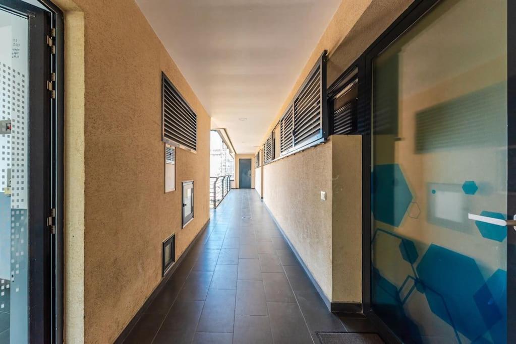 2-BR Apartment close to Radio Shkodra Roger That by Pik Host