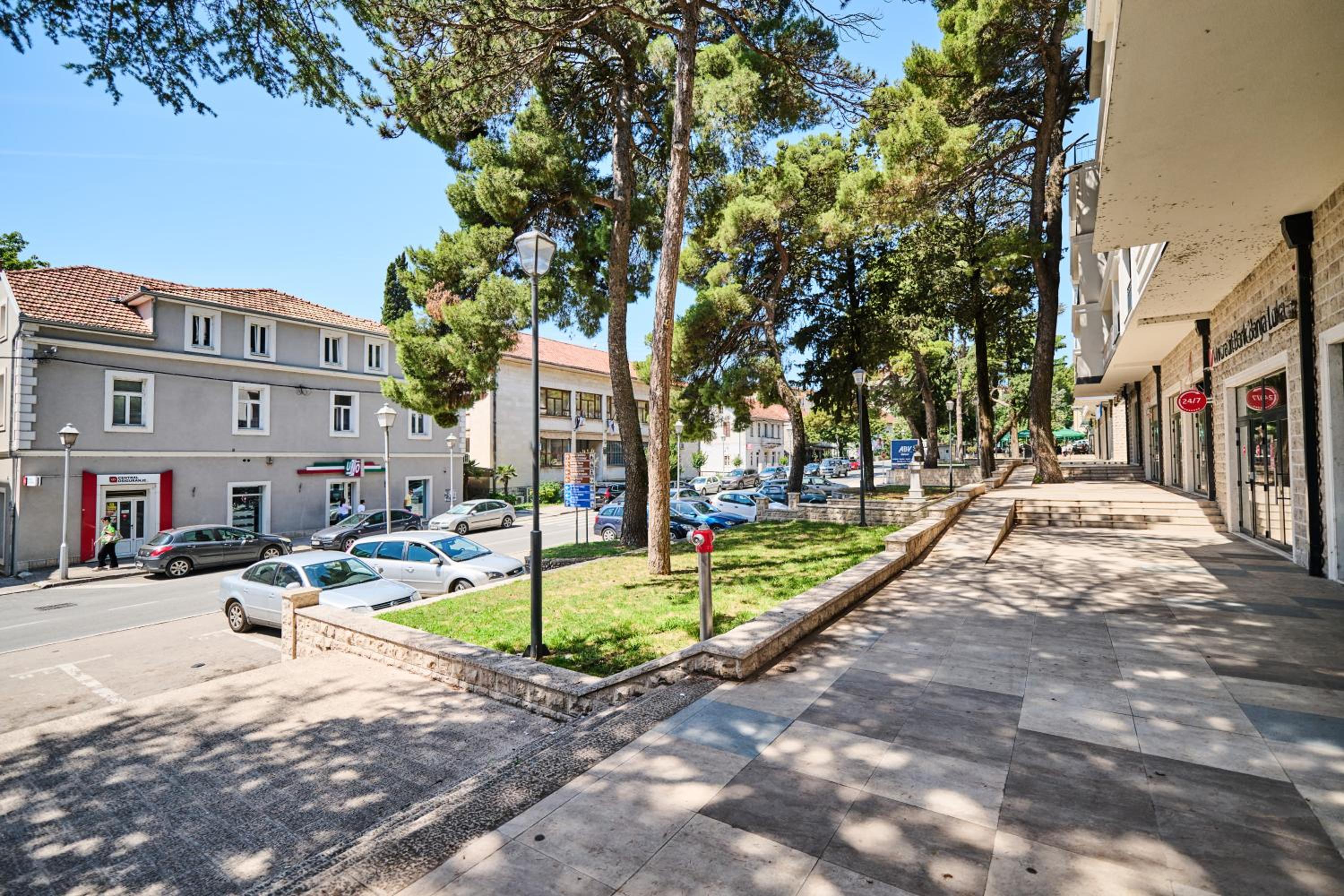 Pine 2 apartment in the center