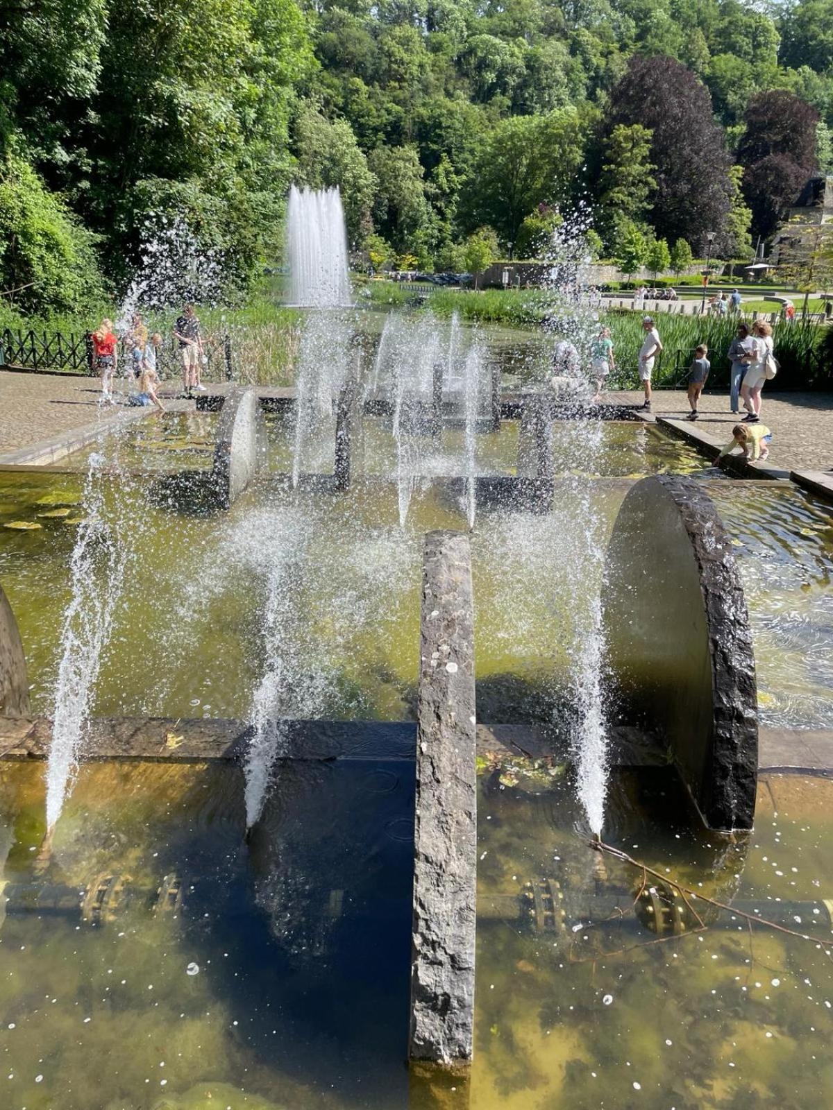 Photo 42