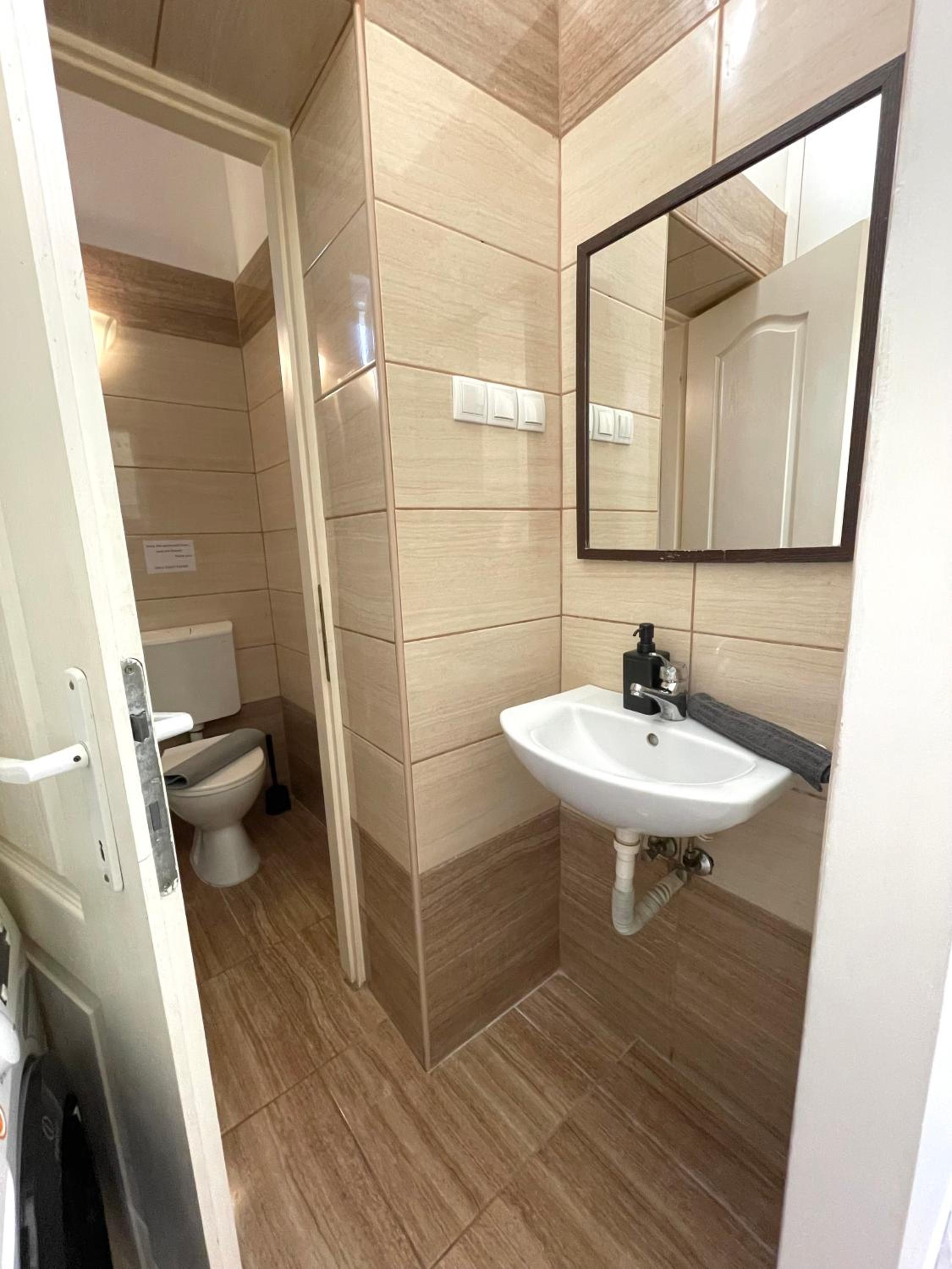 VERY WARM Nature Home near Gozsdu with FREE AIR CONDITIONER FREE COFFEE