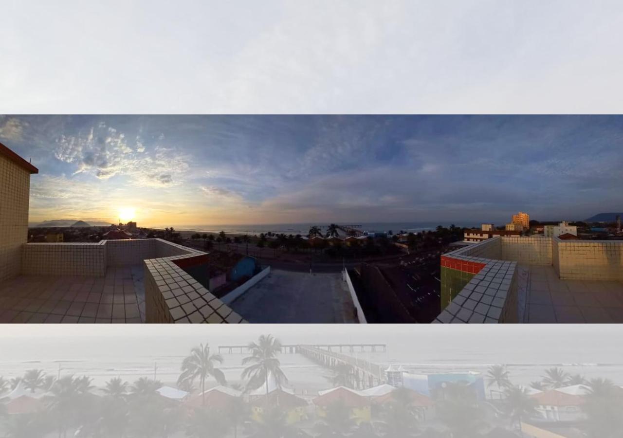 Apartamento Frente Mar com Vista para a Plataforma de Pesca Mongaguá