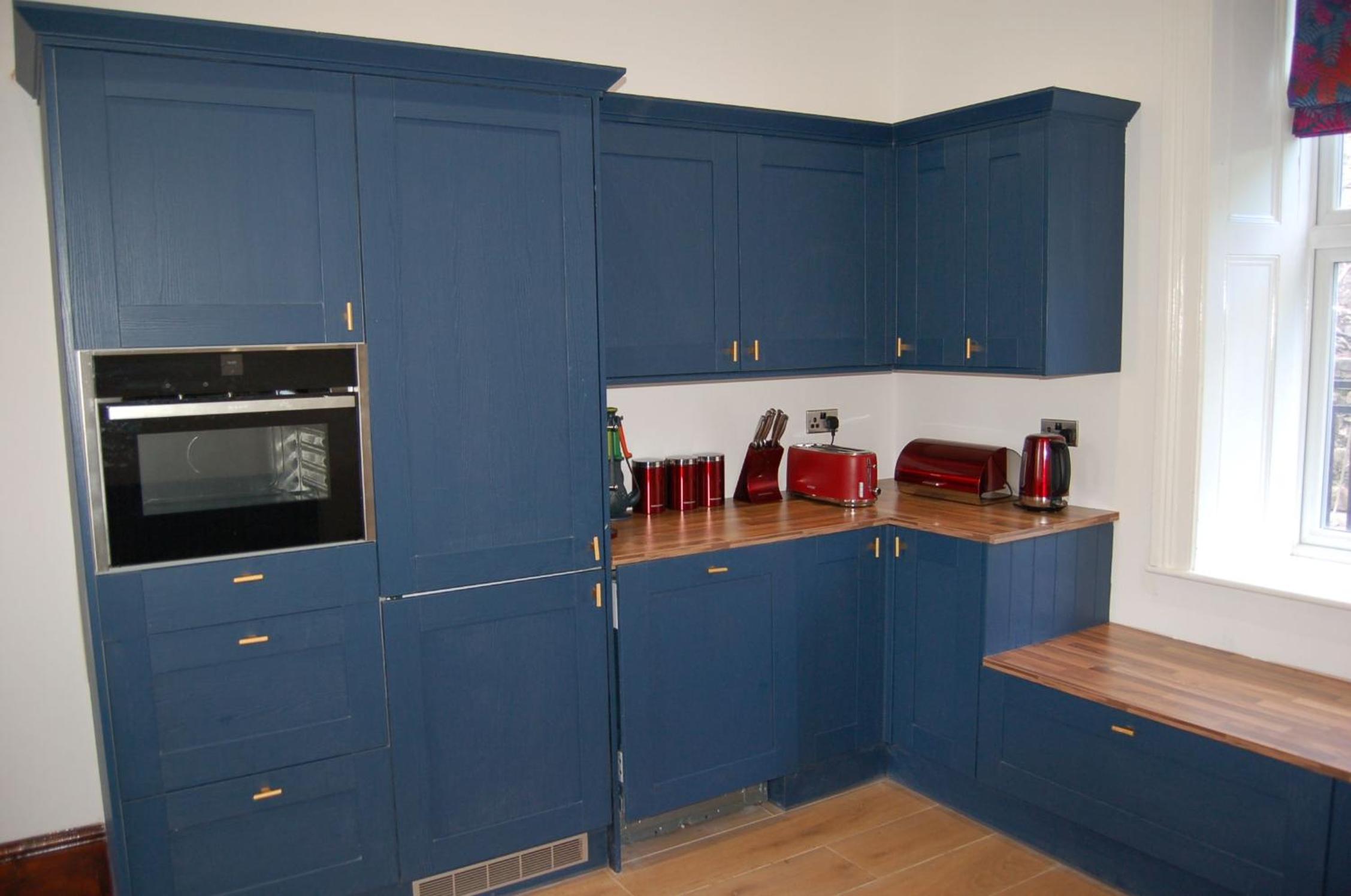 Eryri Snowdonia Premier Family Retreat with Hot Tub and Fire Pit