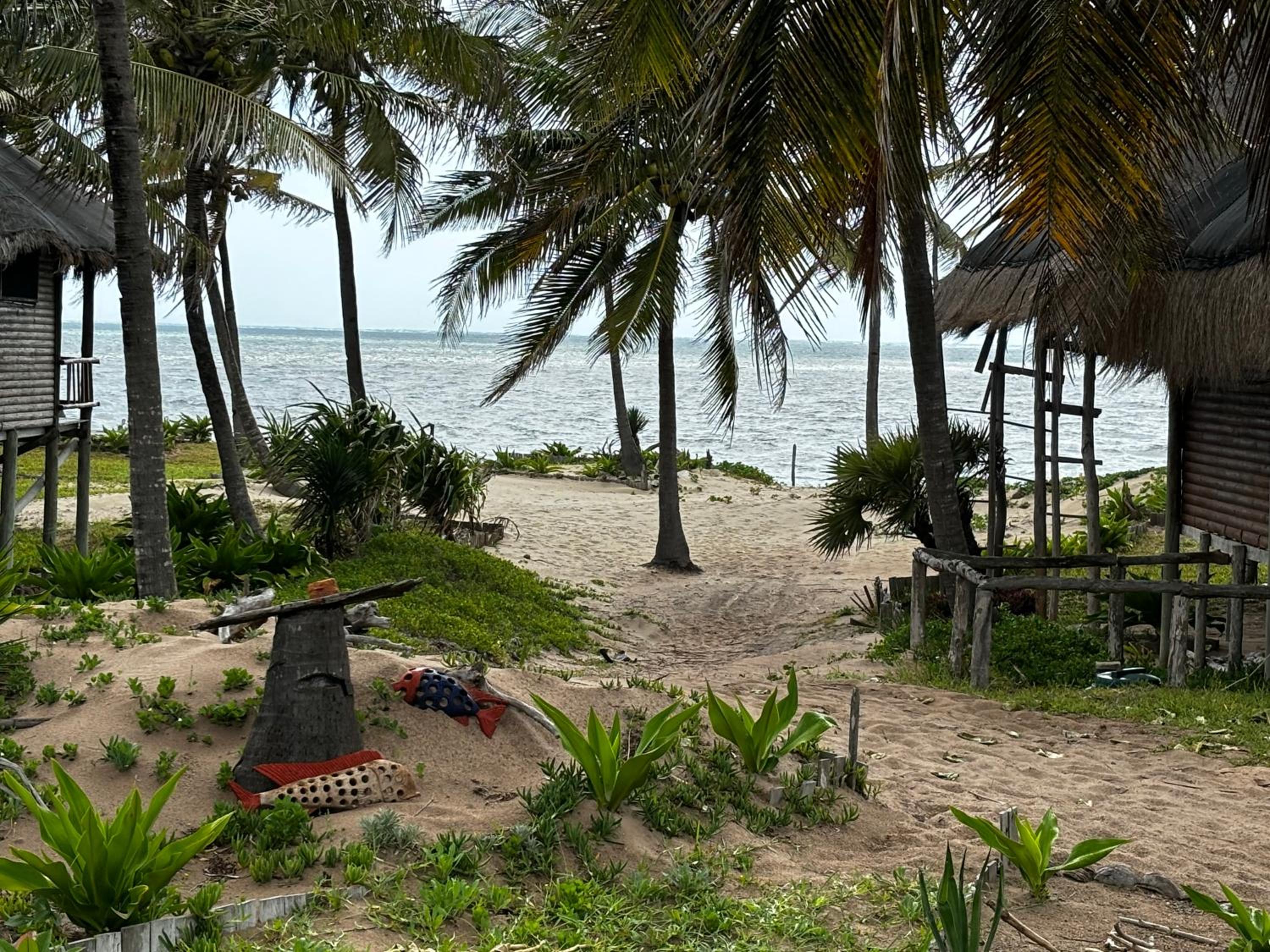 Repousante Beach House view 3
