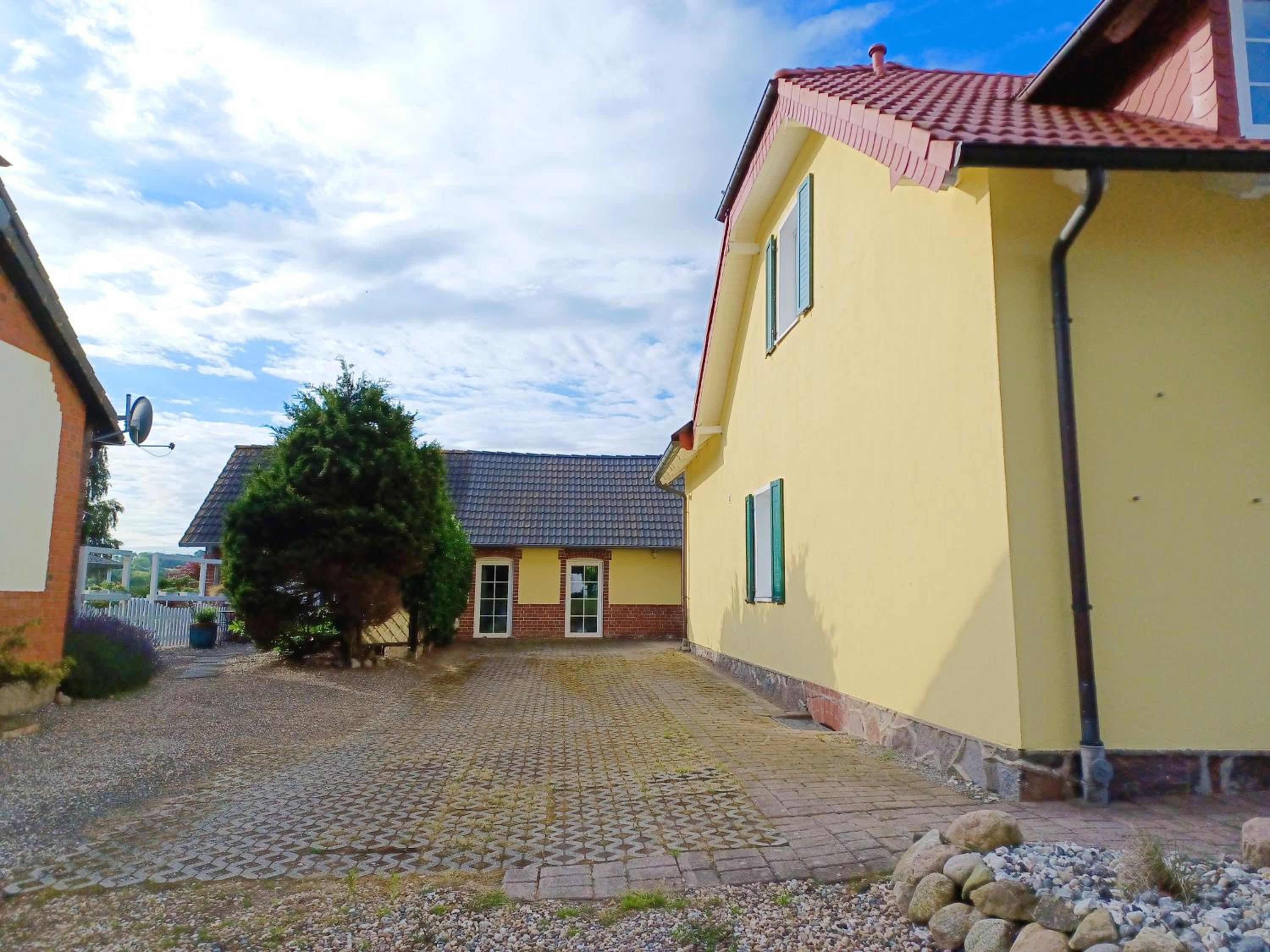 viel Natur und idyllische Umgebung - Ferienhaus Honigtopf Häuschen Kormorannnest