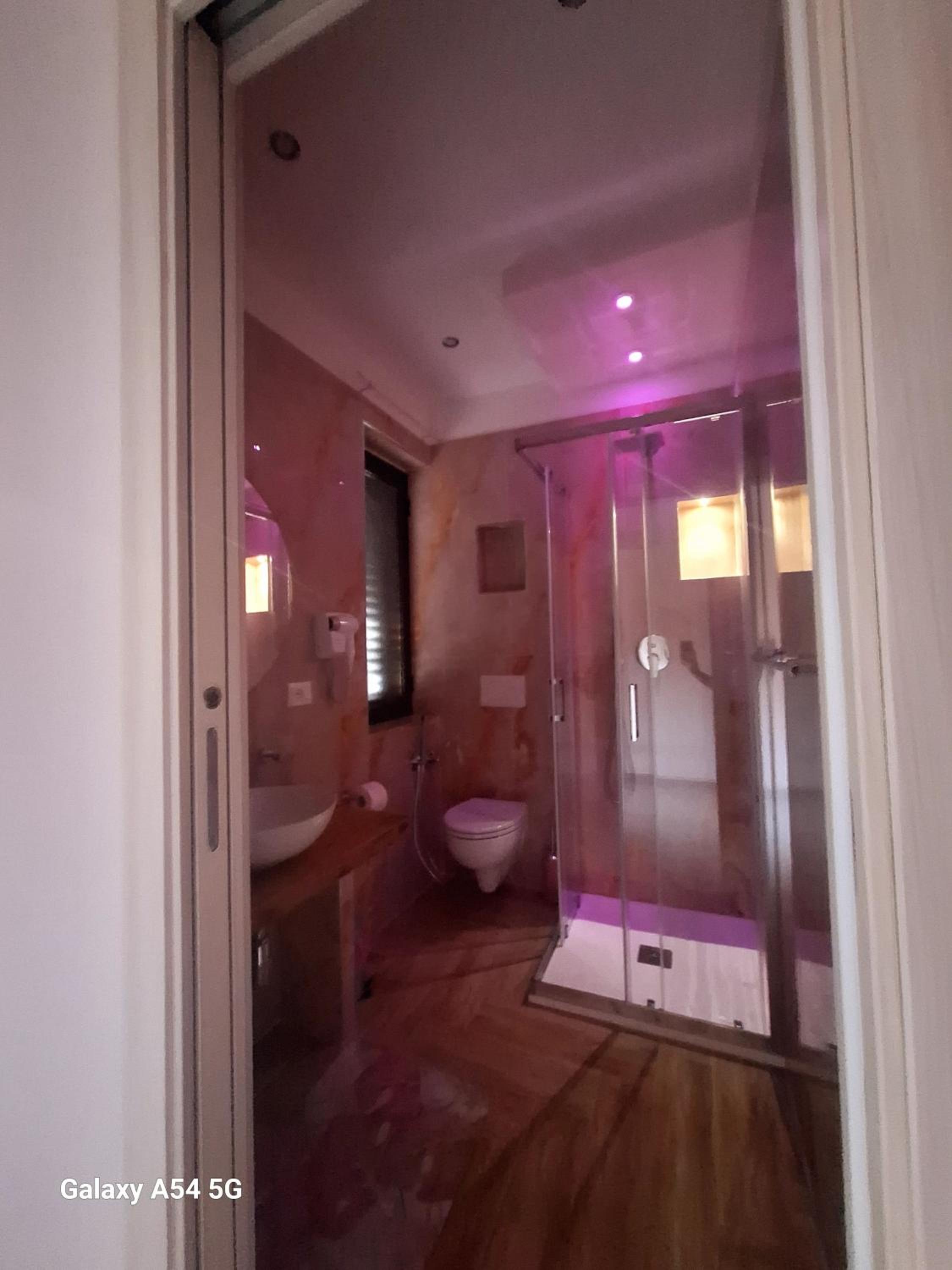 Flowers Apartment