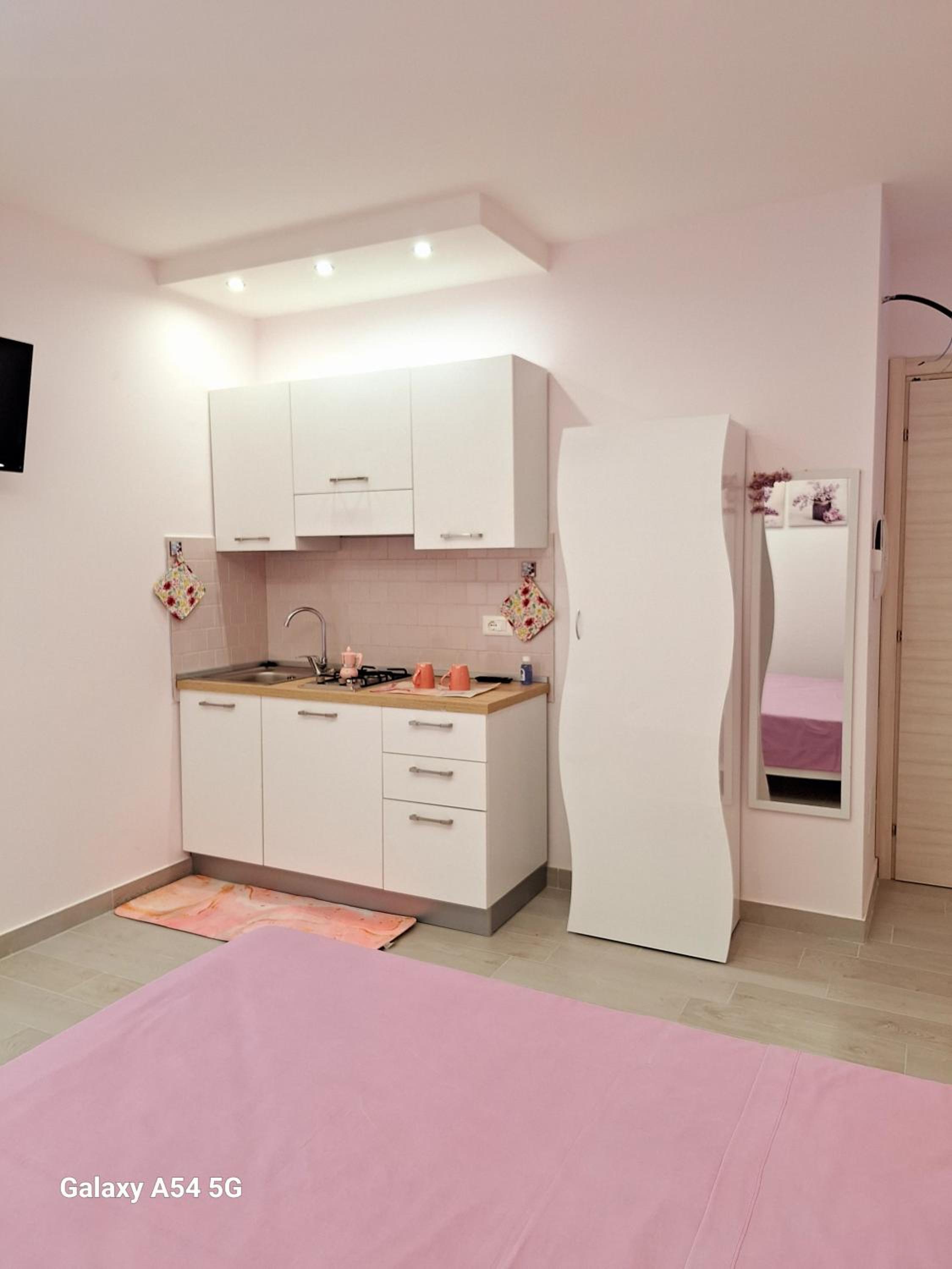 Flowers Apartment