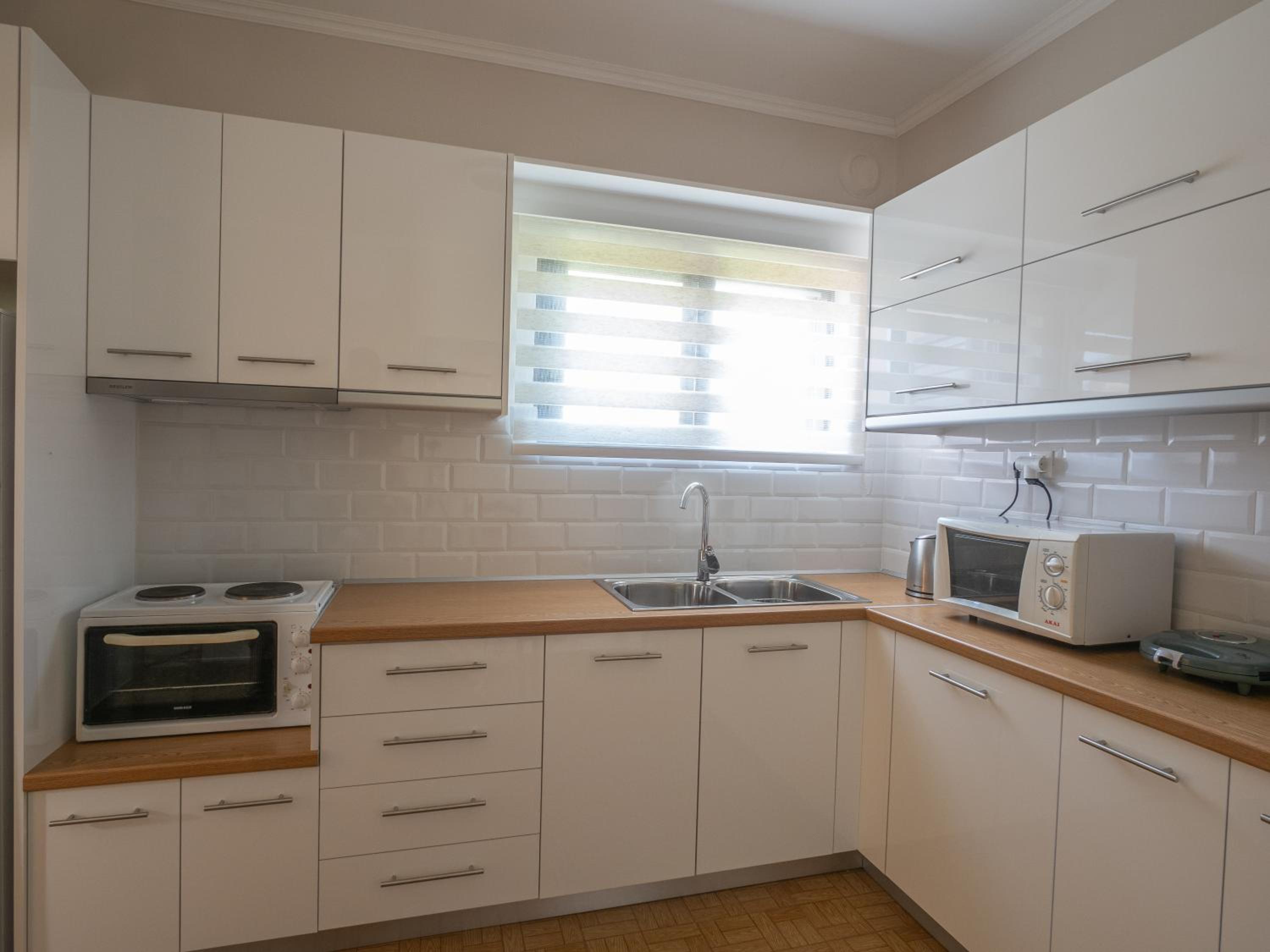 Rose Garden 2 photo 5