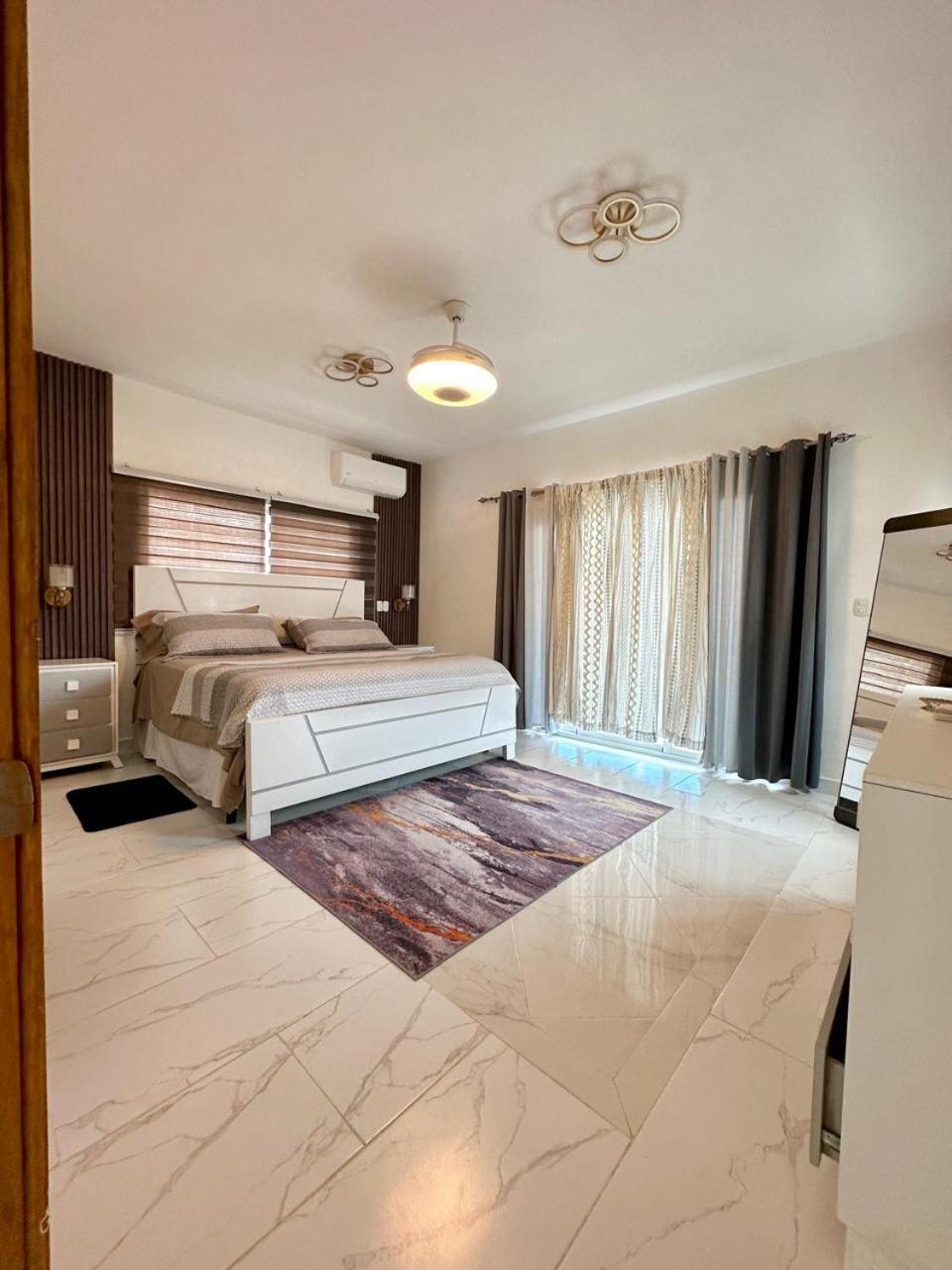 Yakimel Villa Airbnb