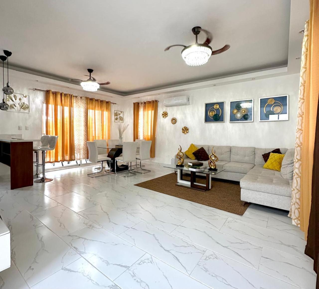 Yakimel Villa Airbnb