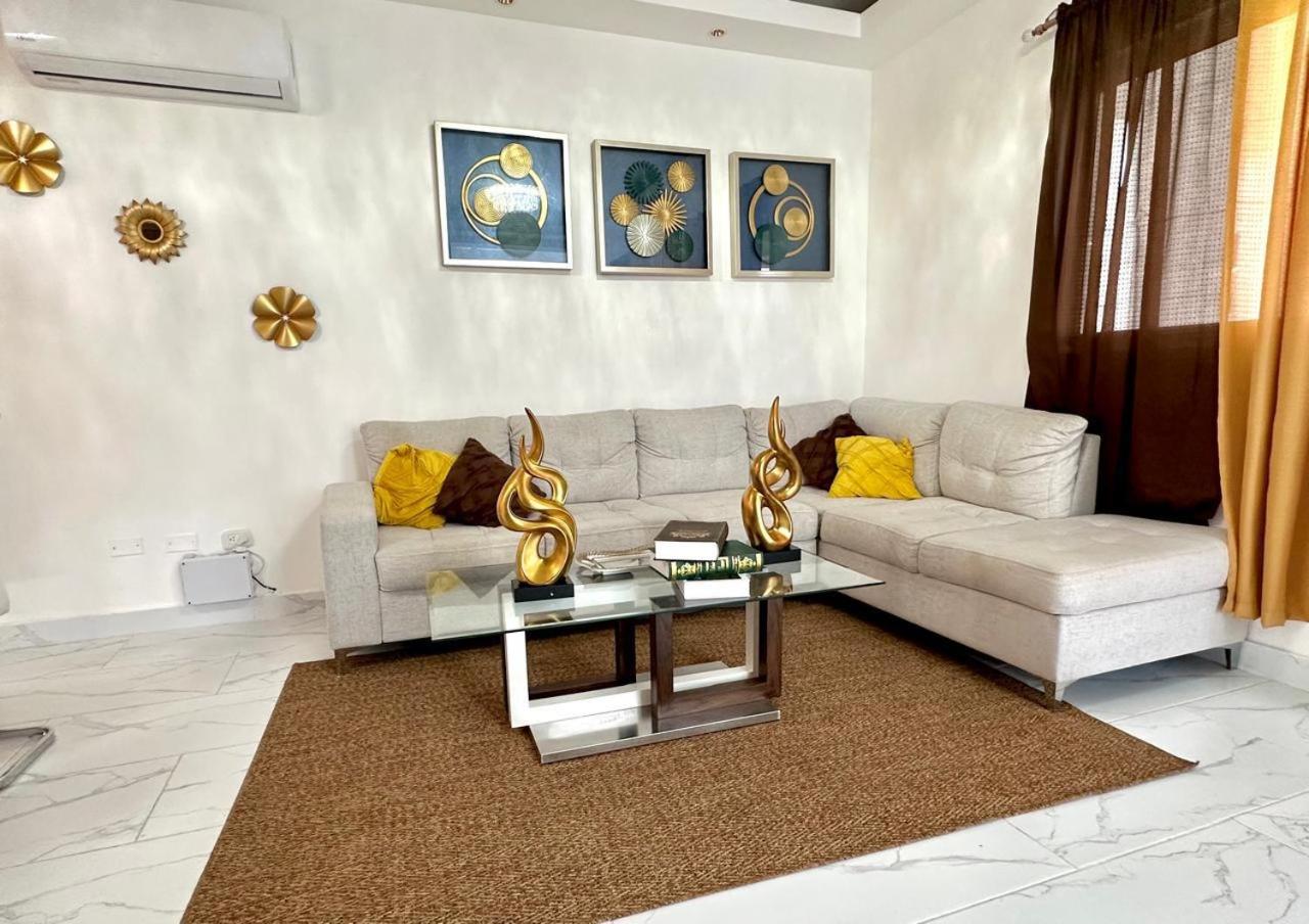Yakimel Villa Airbnb