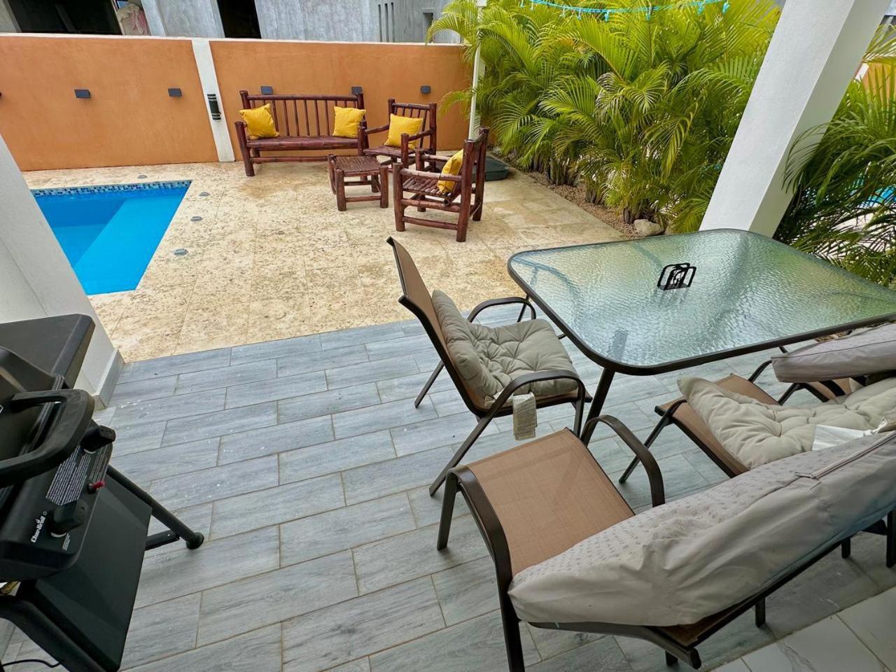 Yakimel Villa Airbnb